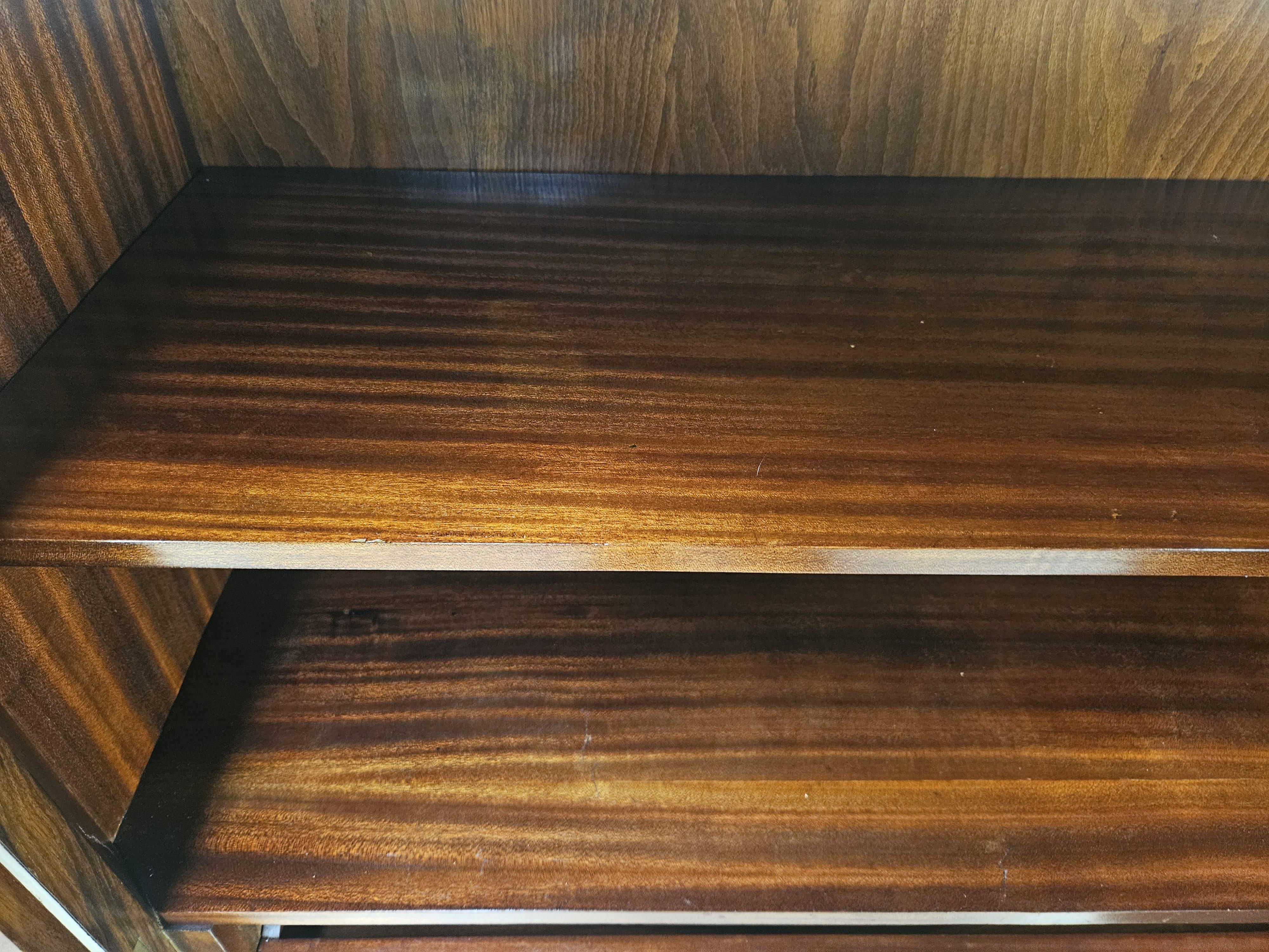 French Art Deco sideboard two doors in mahogany burl 1930s 6