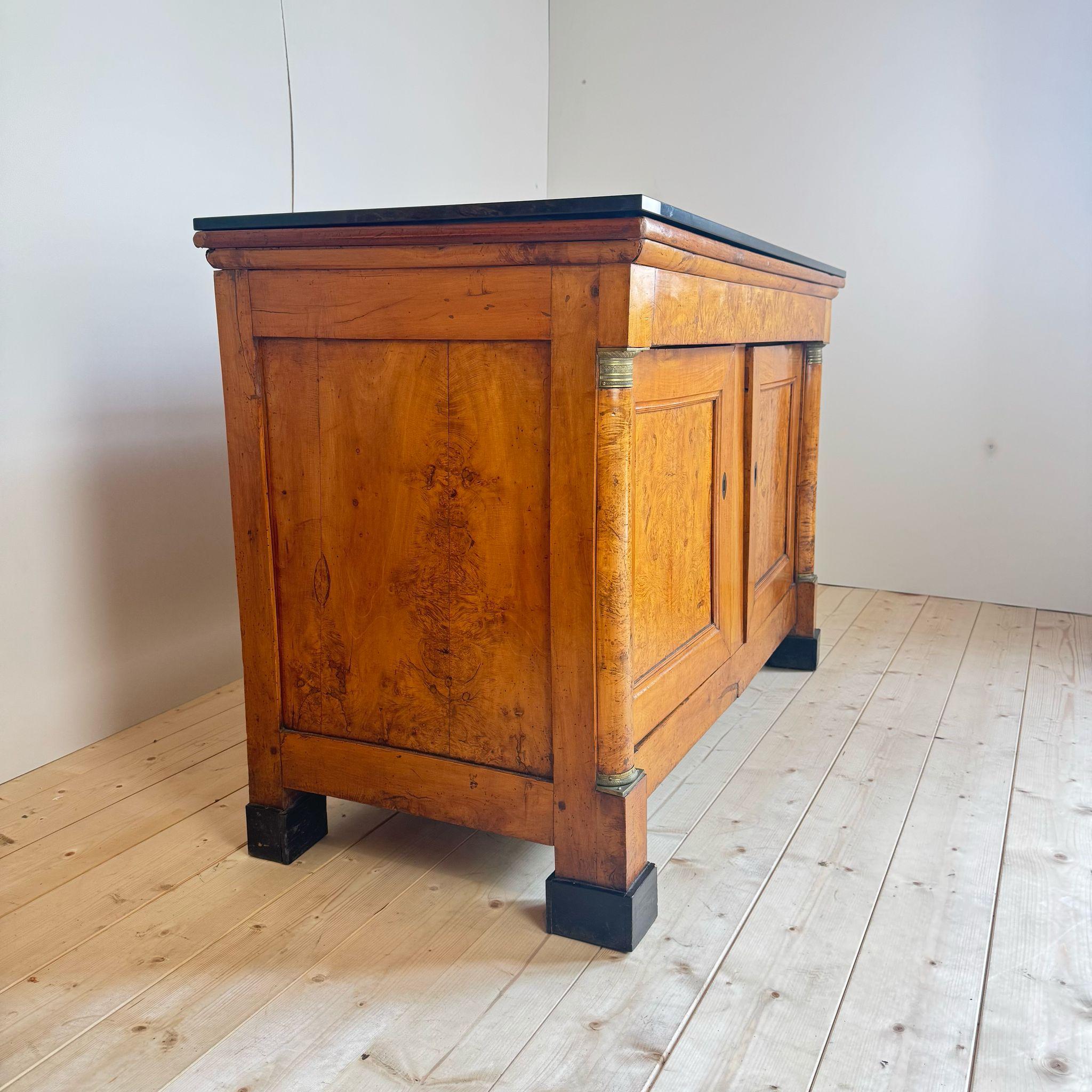 French sideboard from the 1800s For Sale 2