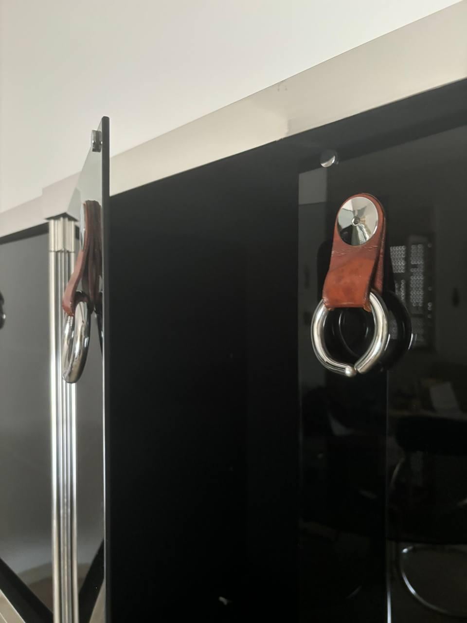 Métal Guido Faleschini pour Hermés. Buffet français du 20e siècle à 6 modules. en vente