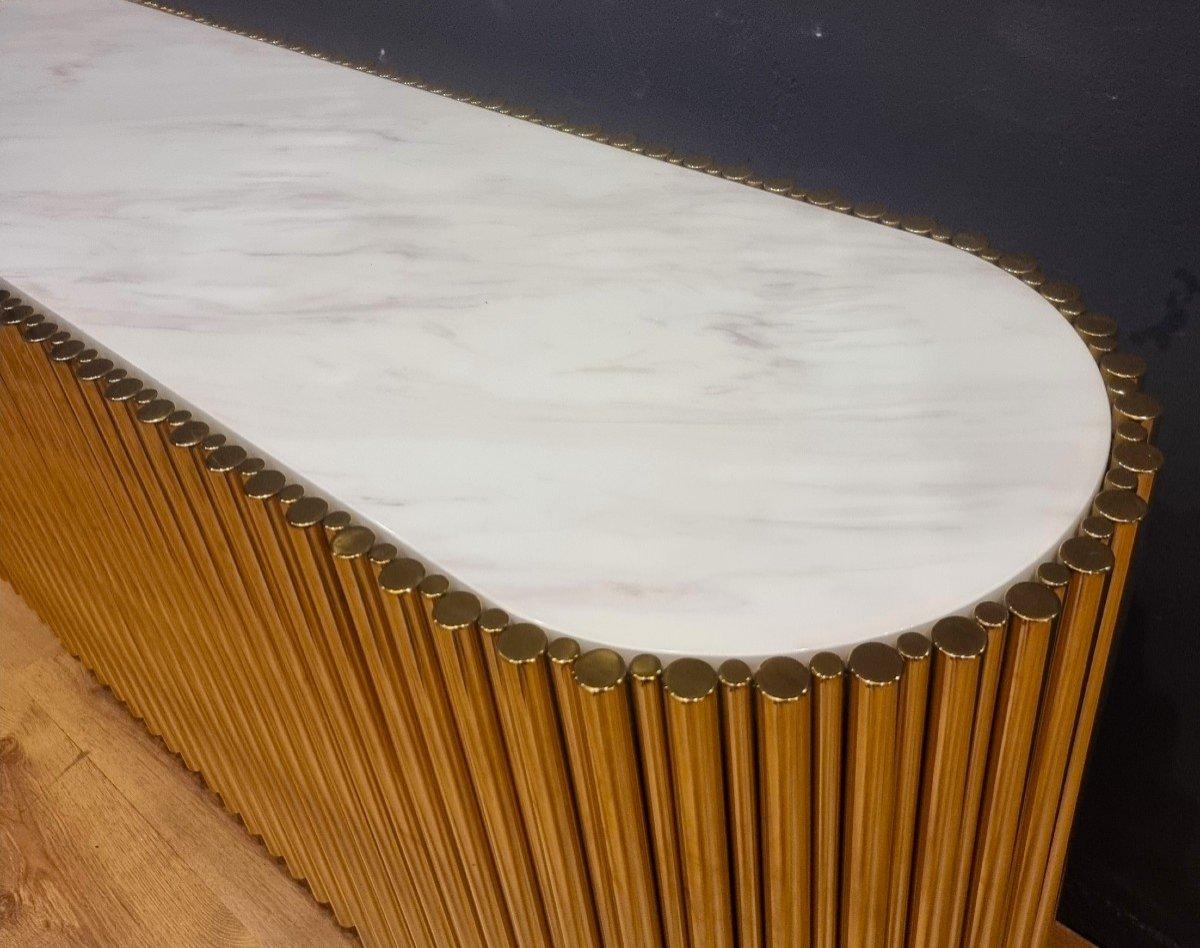 Vintage Golden Steel Sideboard mit Marmorplatte im Zustand „Hervorragend“ im Angebot in Villa Verucchio, Emilia-Romagna