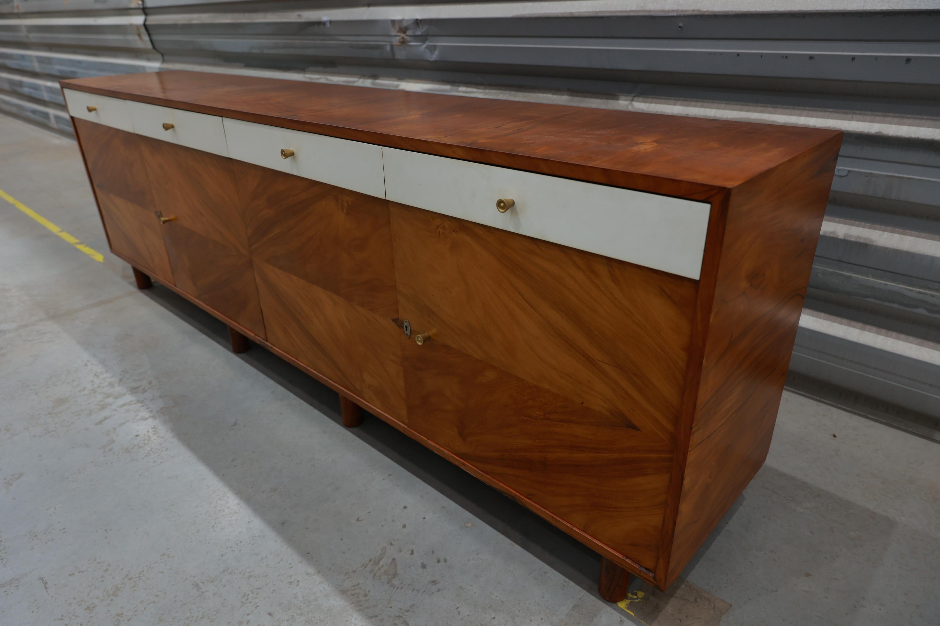Brazilian Credenza in Hardwood and Brass, Ernesto Hauner for Mobilinea, c. 1960s For Sale