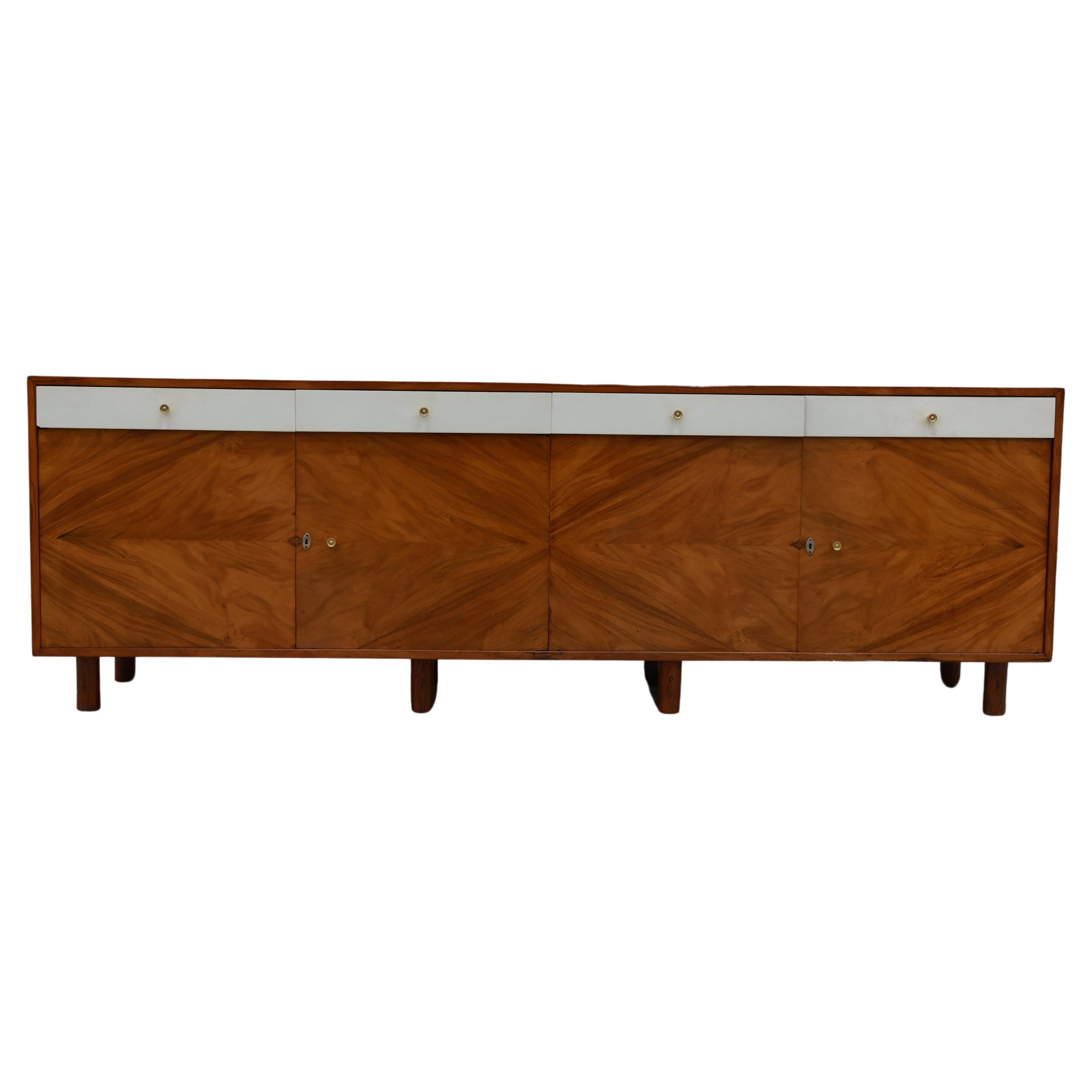 Credenza in Hardwood and Brass, Ernesto Hauner for Mobilinea, c. 1960s For Sale