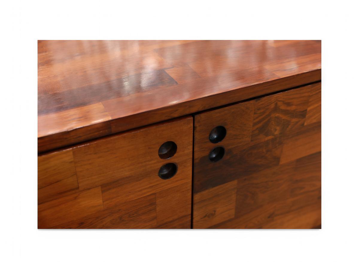 Credenza 
