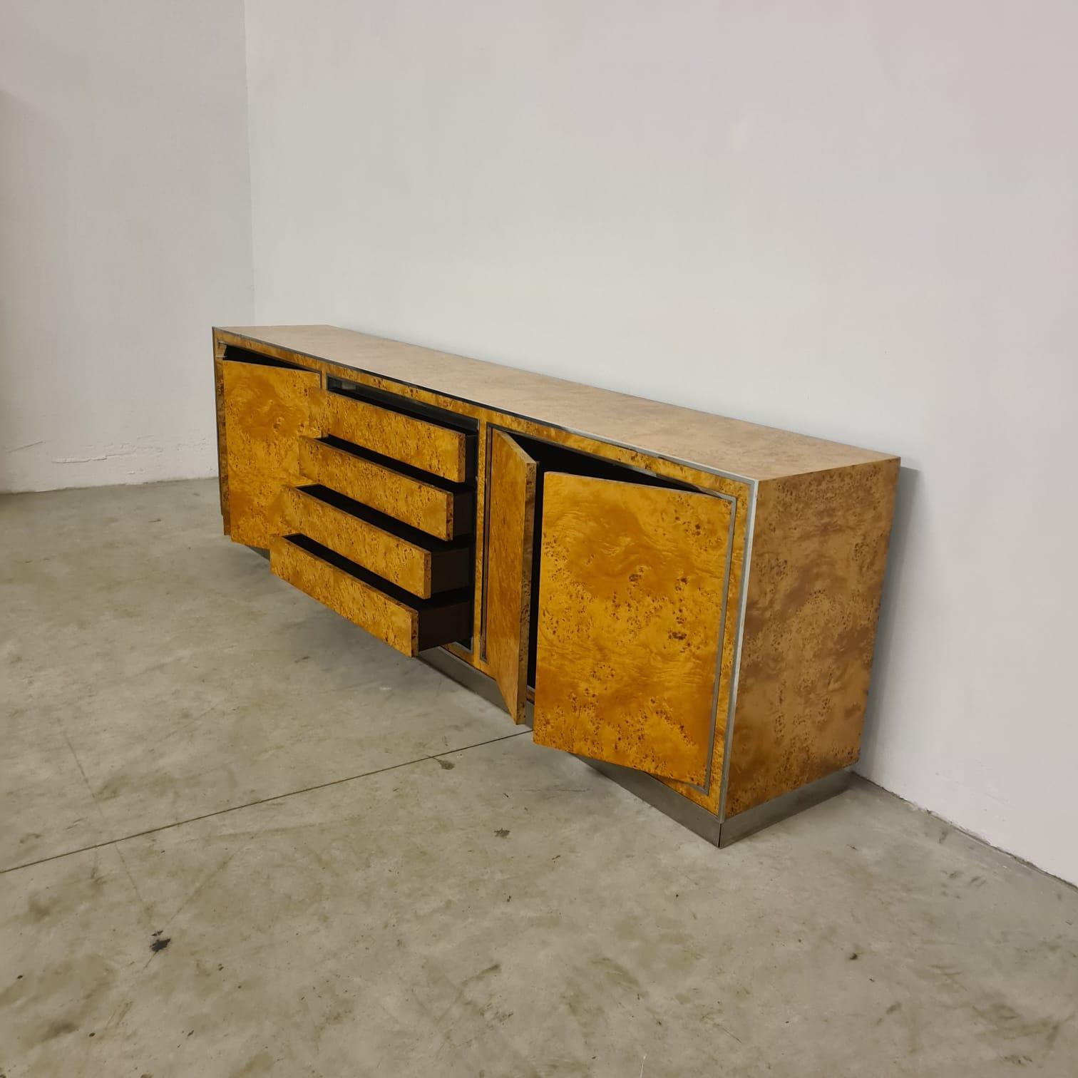 Acciaio Credenza in radica di Mario Sabot in vendita