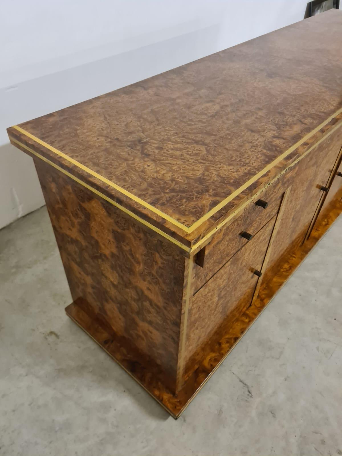 Sideboard aus Bruyèreholz und Messing, 1970er Jahre, italienische Herstellung (European)