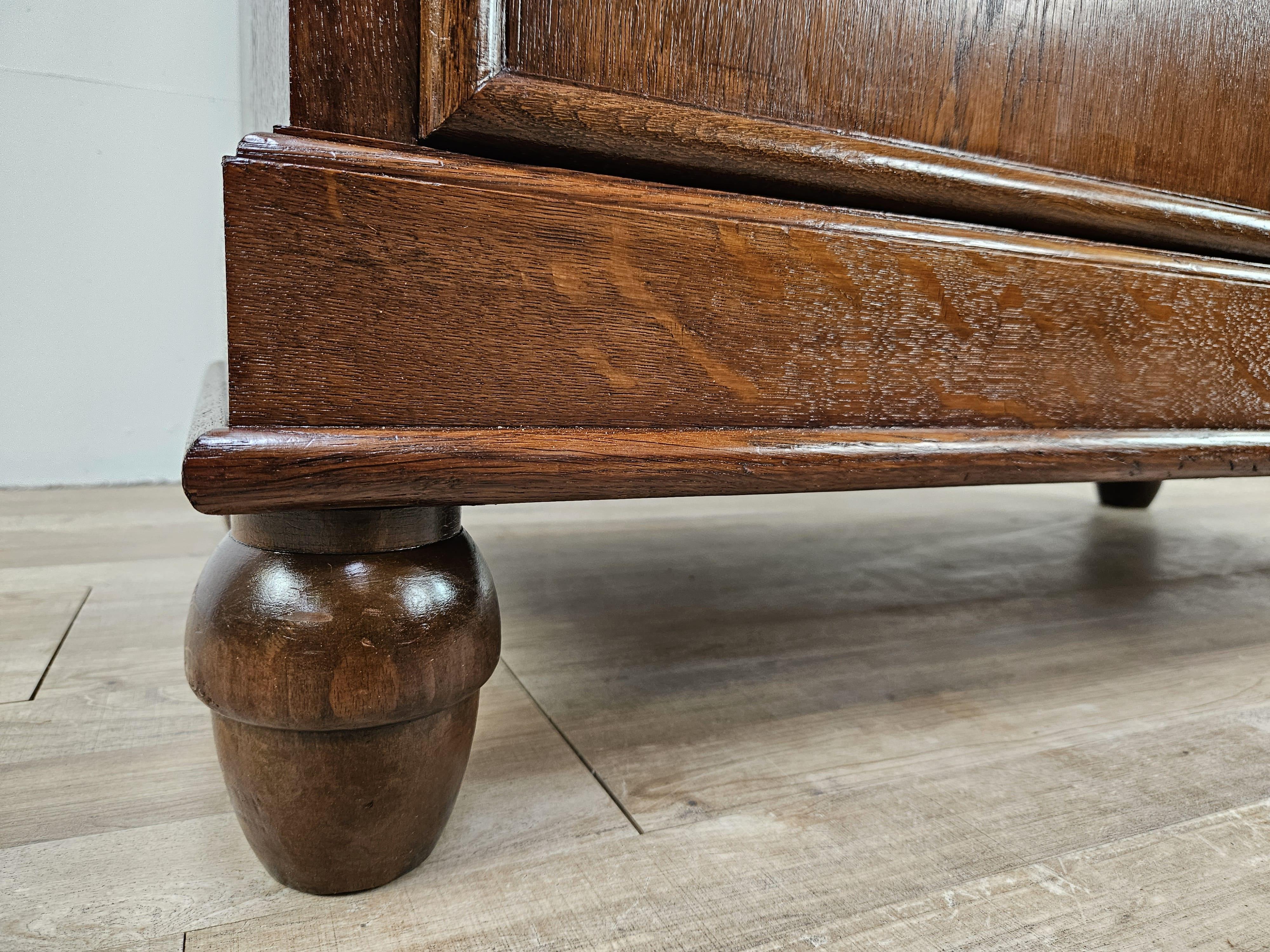 Art deco oak sideboard with riser and drawers 1940s 10