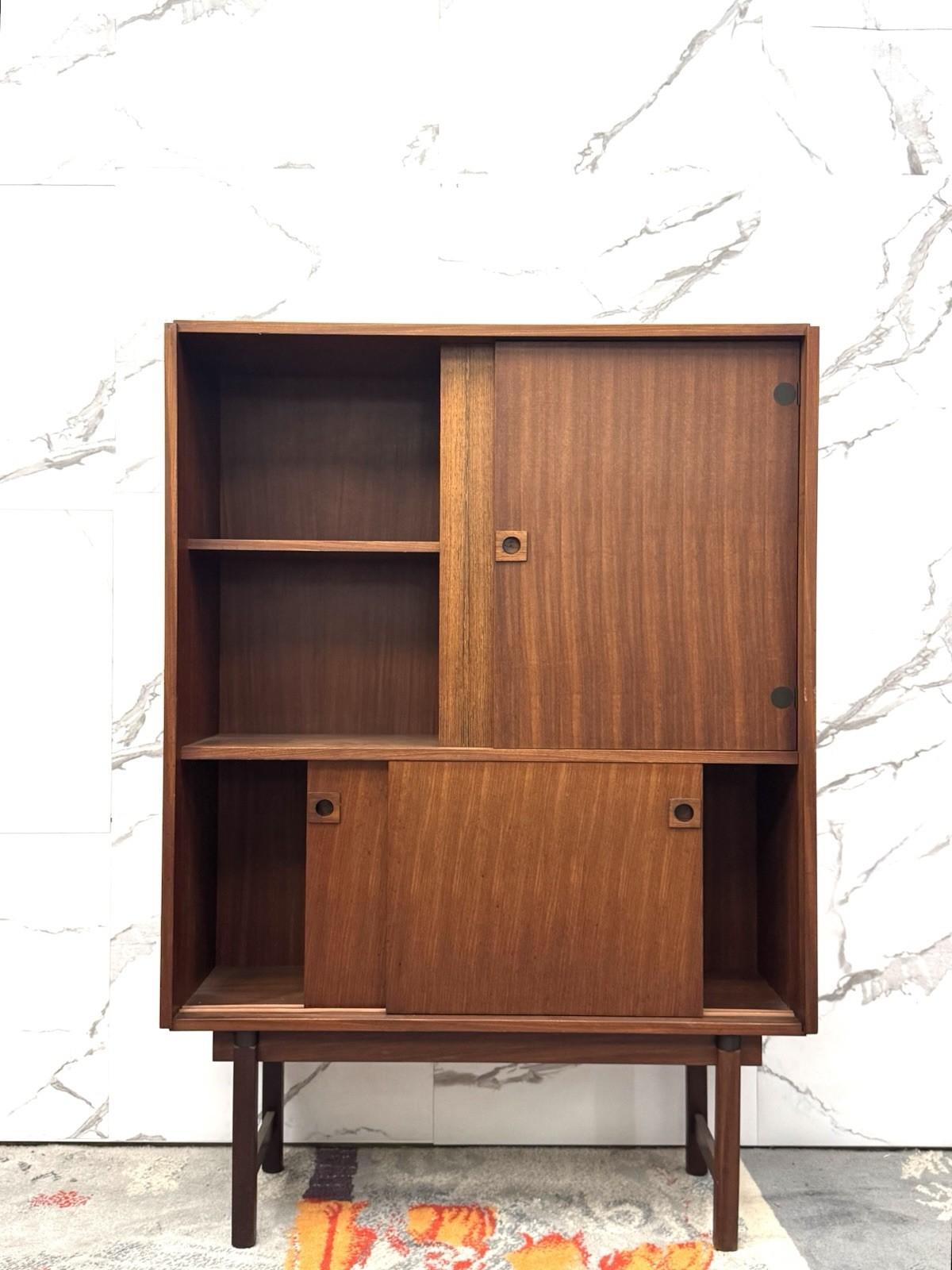 Sideboard In Teak Barovero mod. Selex Mid-Century 1960s In Excellent Condition For Sale In Taranto, IT