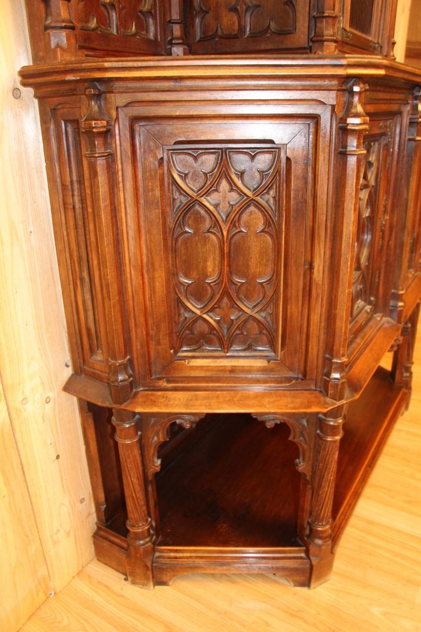 Wood Credenza in Walnut 19th Flamboyant Neo-Gothic For Sale