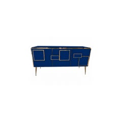 Credenza italiana a tre ante in vetro blu zaffiro e ottone