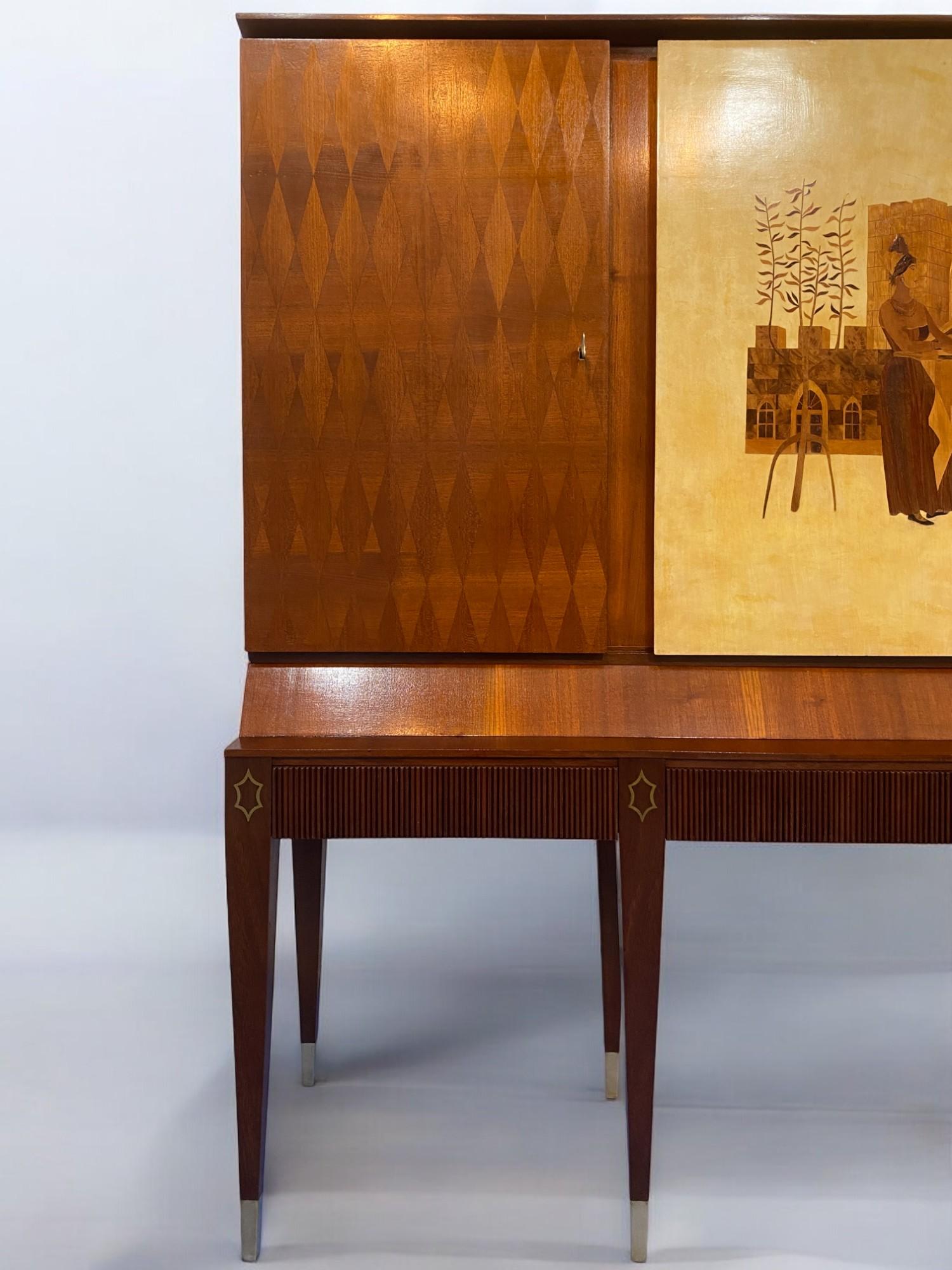 Brass Credenza Italiana in pergamena intarsiata disegnata da Paolo Buffa nel 1950 For Sale