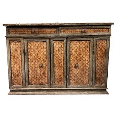 credenza laccata con gigli di Firenze, 2 ante e 2 cassetti, italia