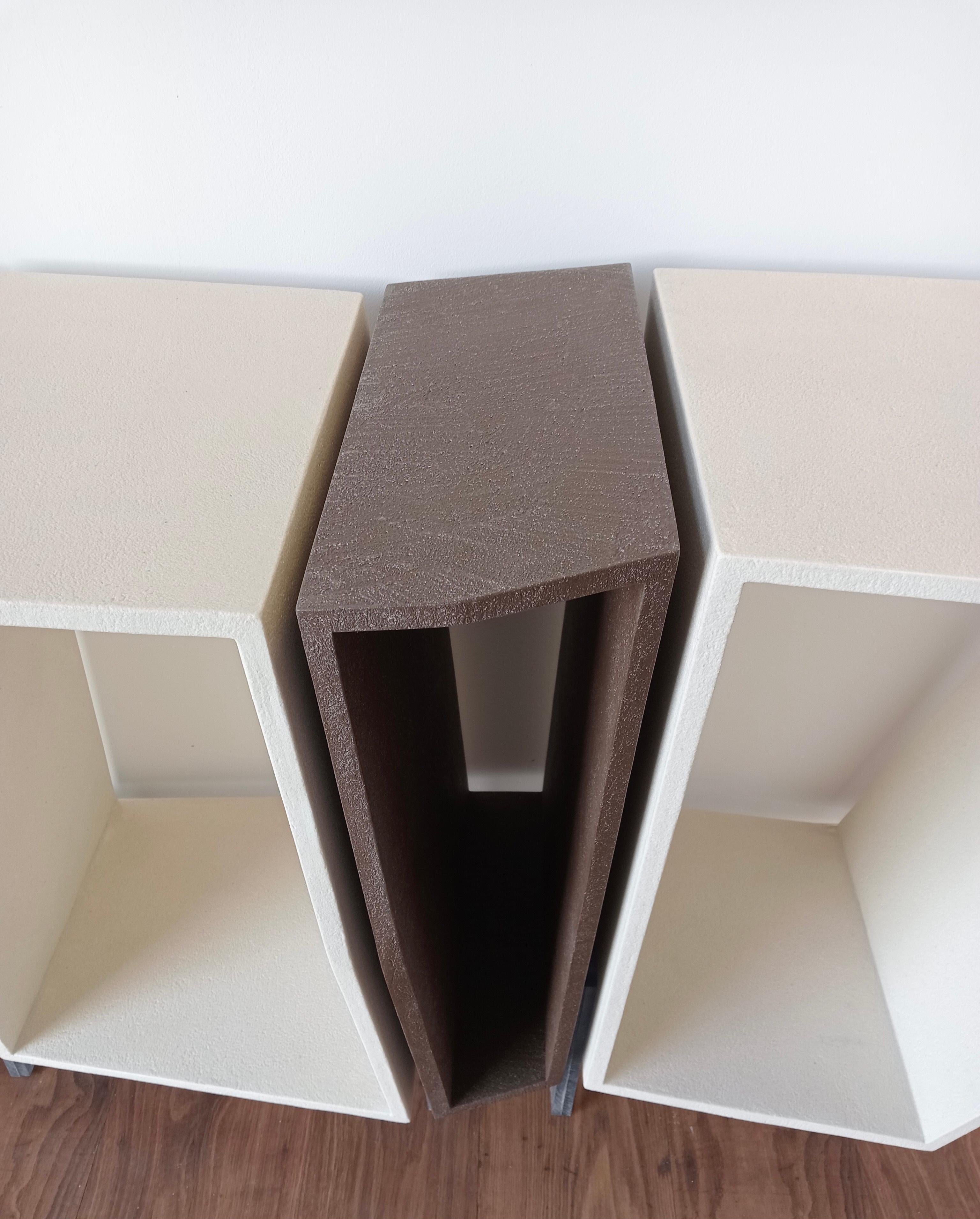 Aparador Mia Diseño italiano moderno Escultura de madera y resina hecha a mano en venta 8