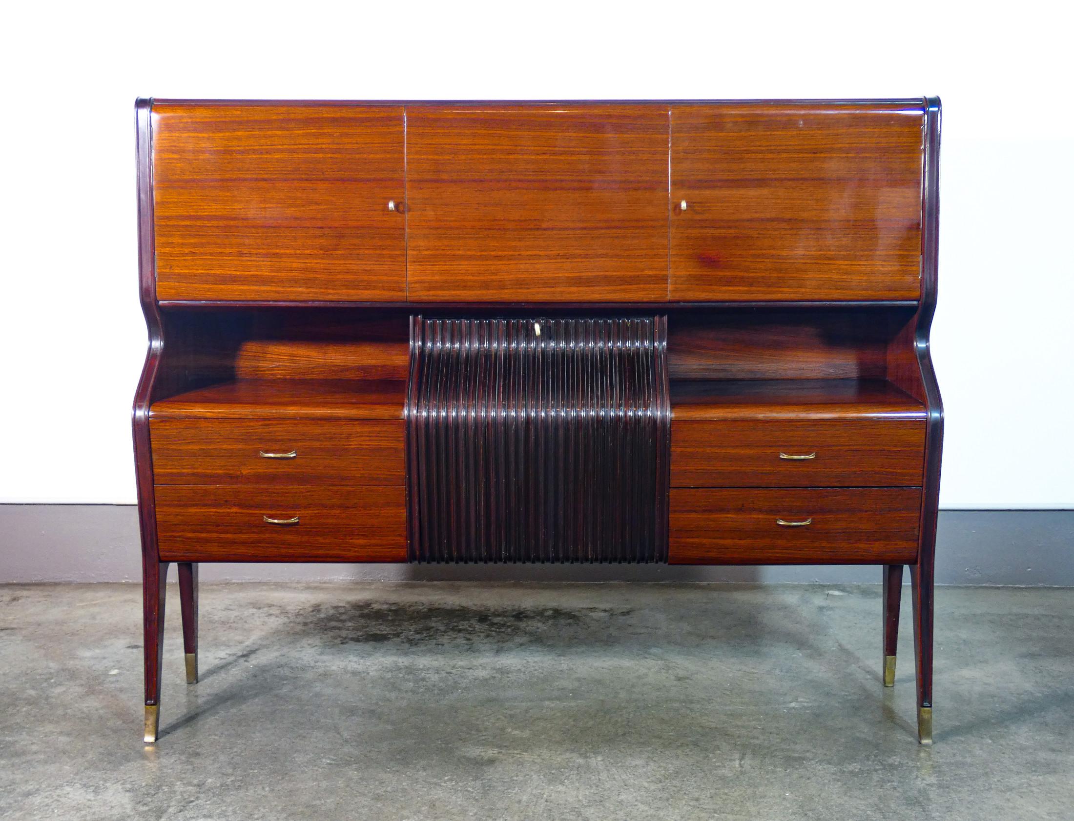 italien Crédence, buffet de bar mobile, design Osvaldo BORSANI. Italia, 50 ans en vente