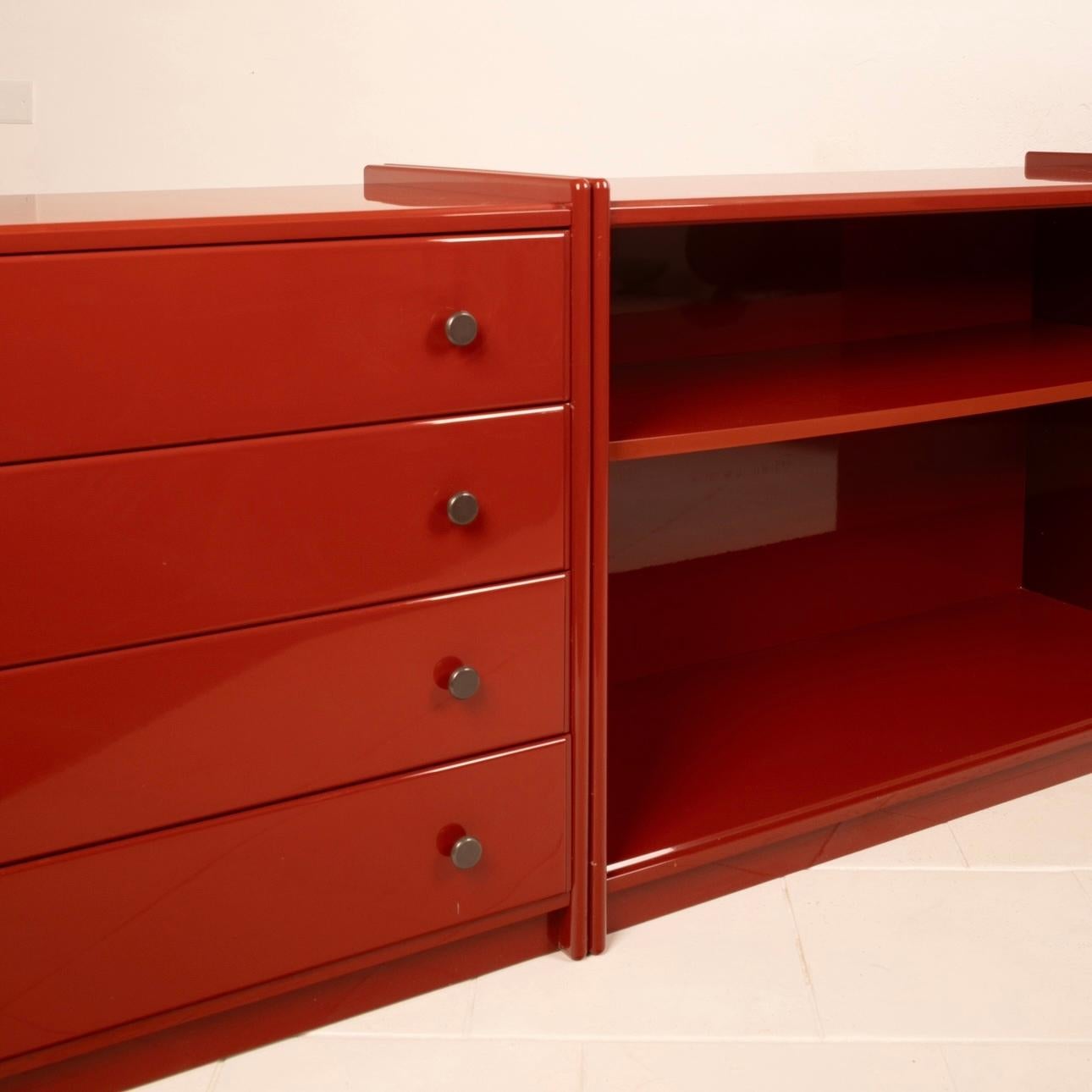 Late 20th Century Credenza Modulare in Legno Laccato di Kazuhide Takahama per B&B Italia