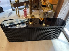 Credenza Nera Ovale Con Apertura a Serranda E Piano in Opalina Nera, 1980