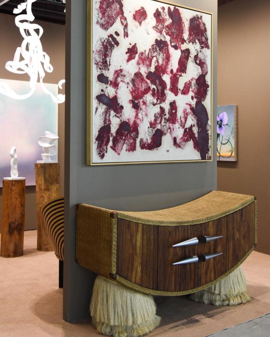 Moderno Credenza Ramón di Comité de Proyectos in vendita