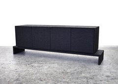 Credenza esculpida por John Eric Byers