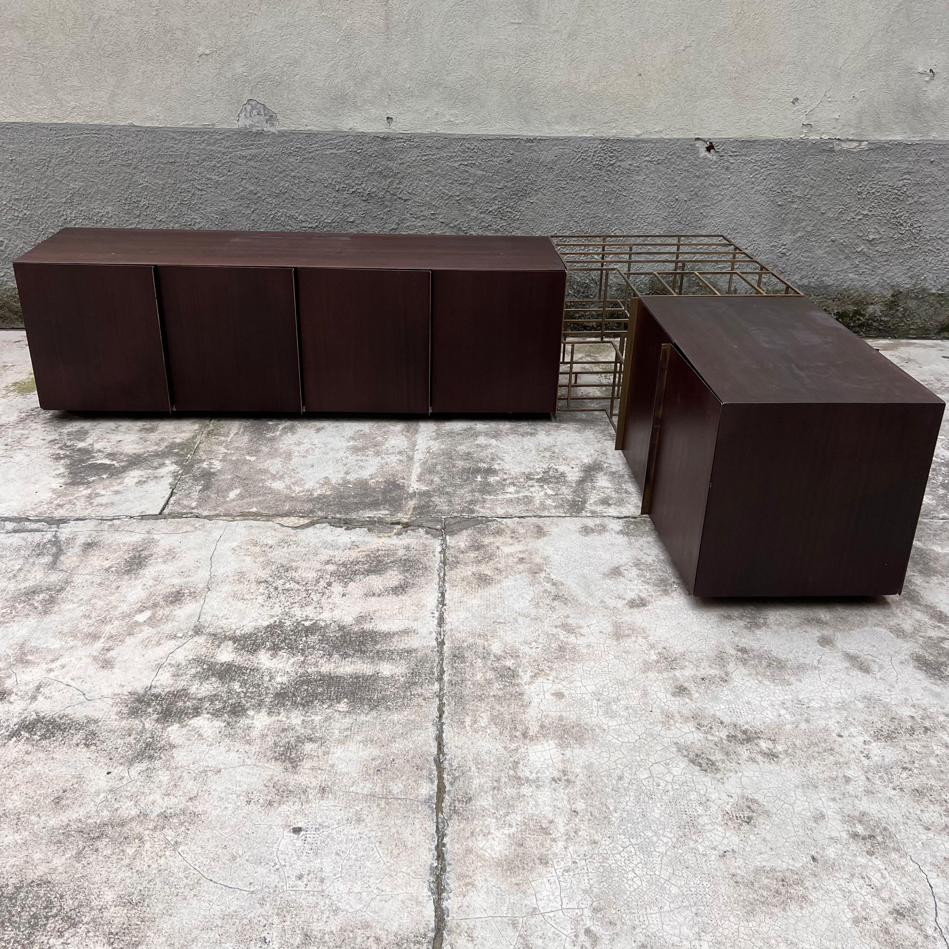 Modern Sculptural Corner Sideboard mod. Train by Alberto Tonni - Italy - 1980s For Sale