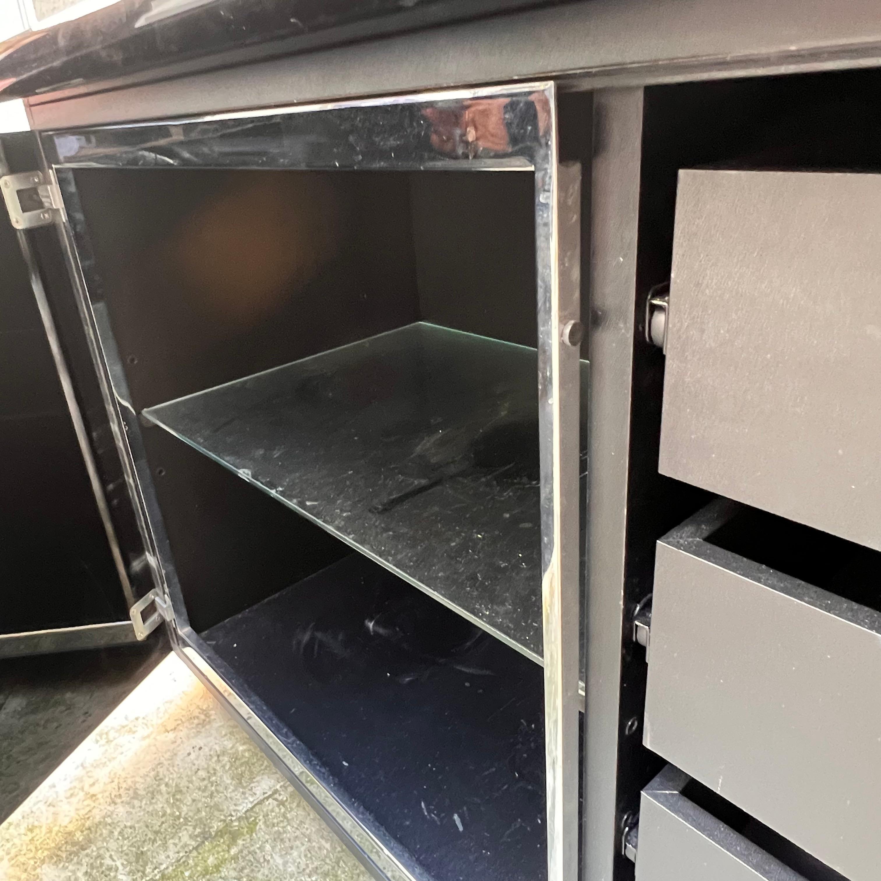 Credenza Sheraton Nera - Di Giotto Stoppino per Acerbis - Italia - Anni '80 in vendita 8