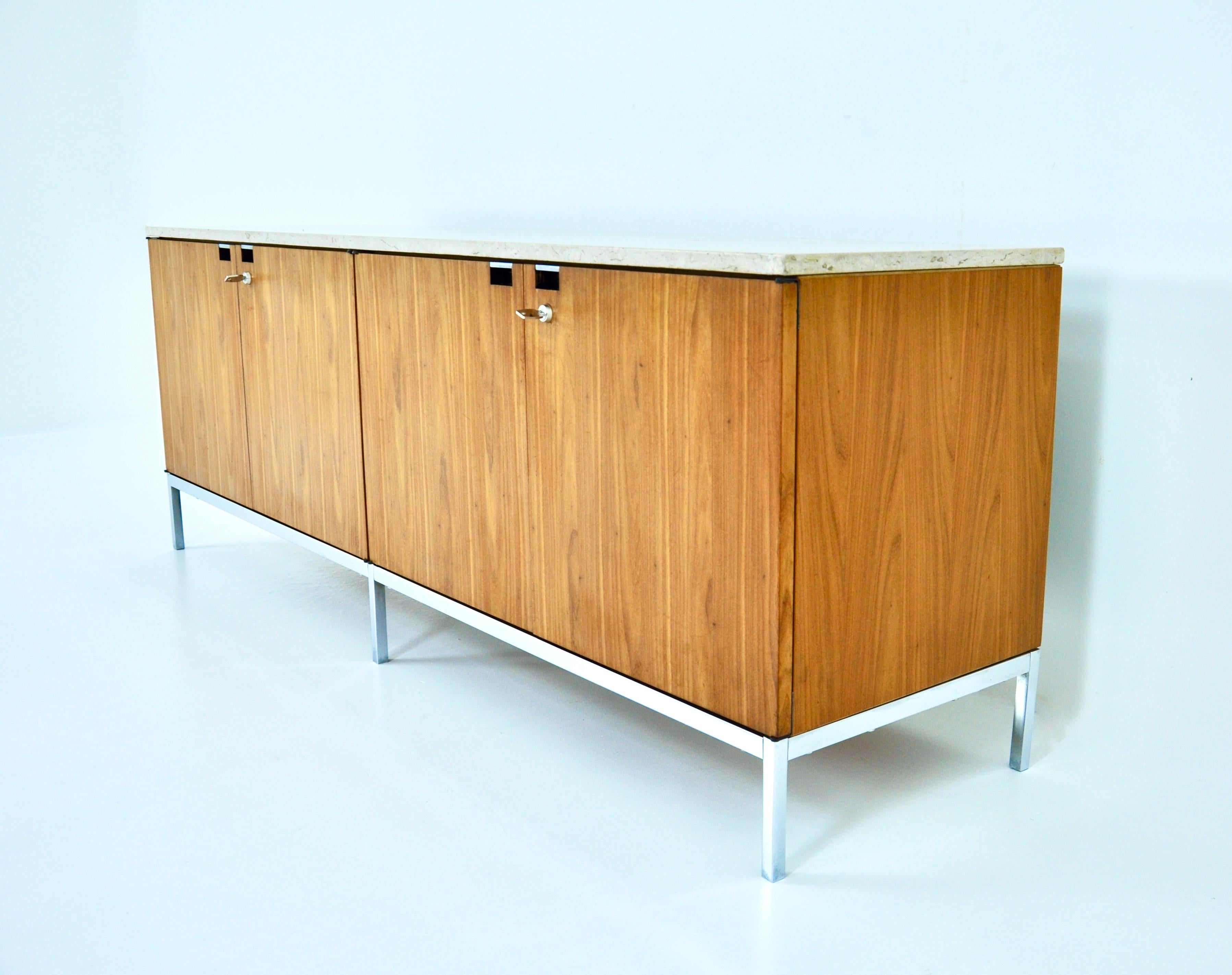 Mid-20th Century Credenza Sideboard by Florence Knoll Bassett for Knoll, 1960s For Sale