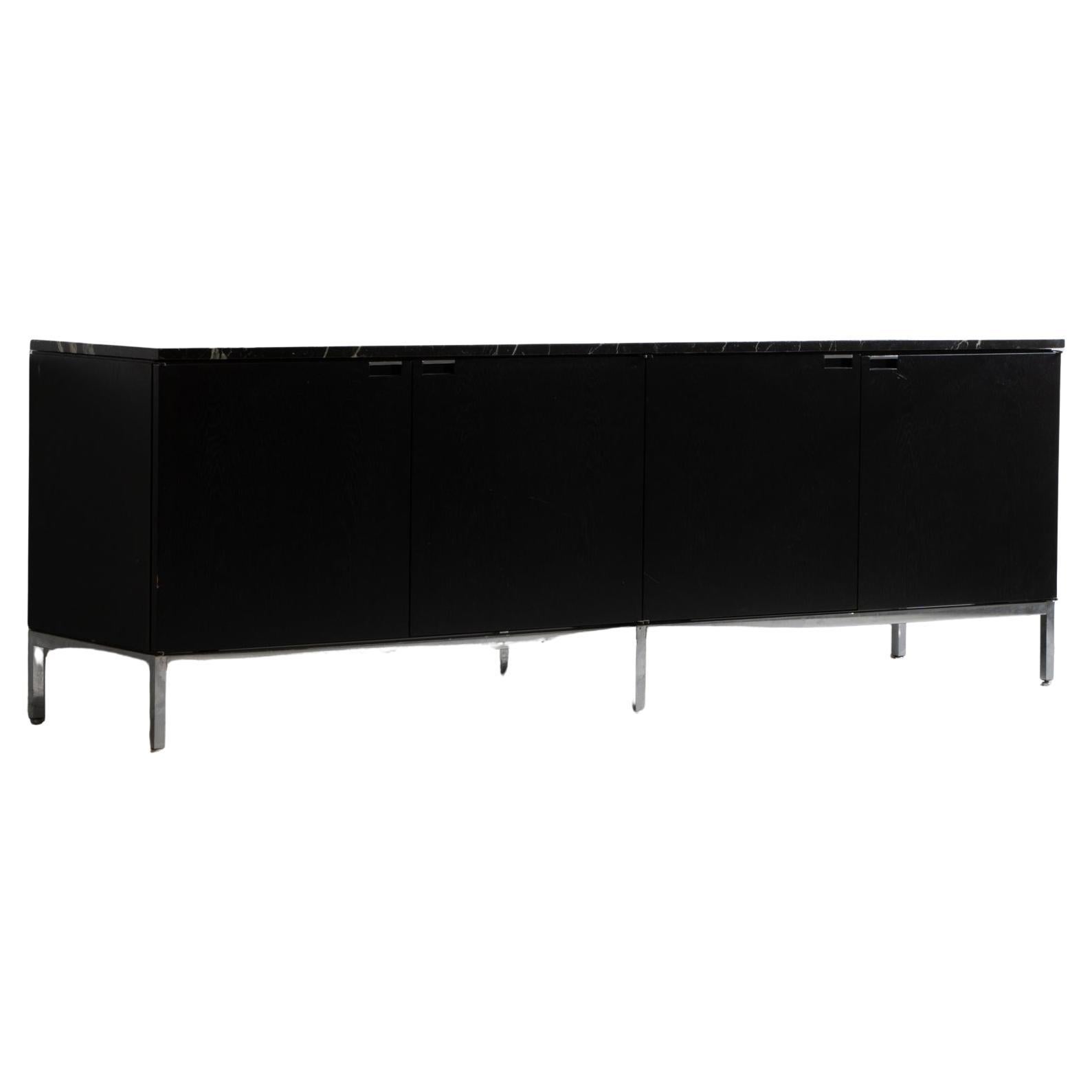Credenza Aparador de Florence Knoll Tapa de Mármol Knoll International Nero Marqina en venta