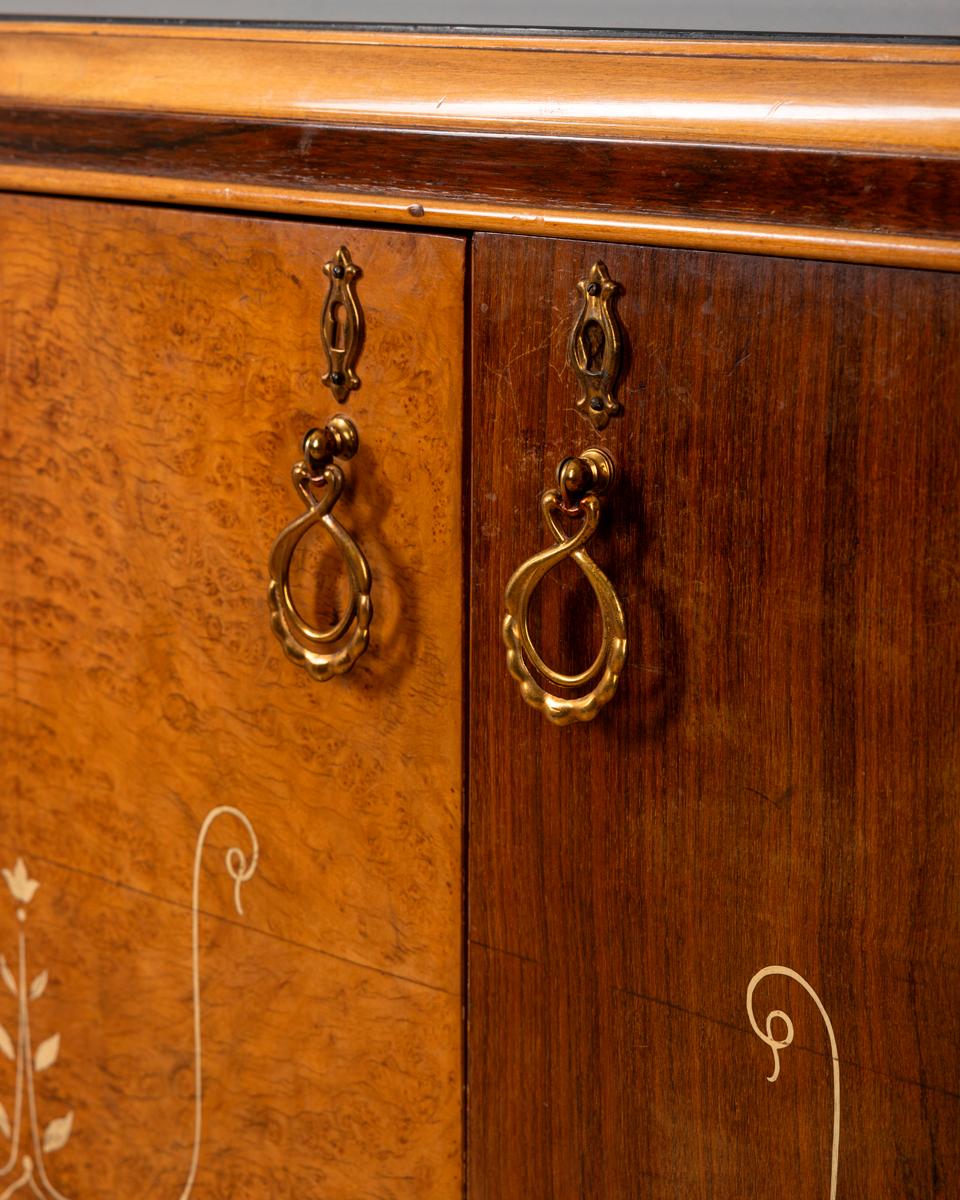 Verre Buffet italien Art Déco des années 1930 en bois et verre