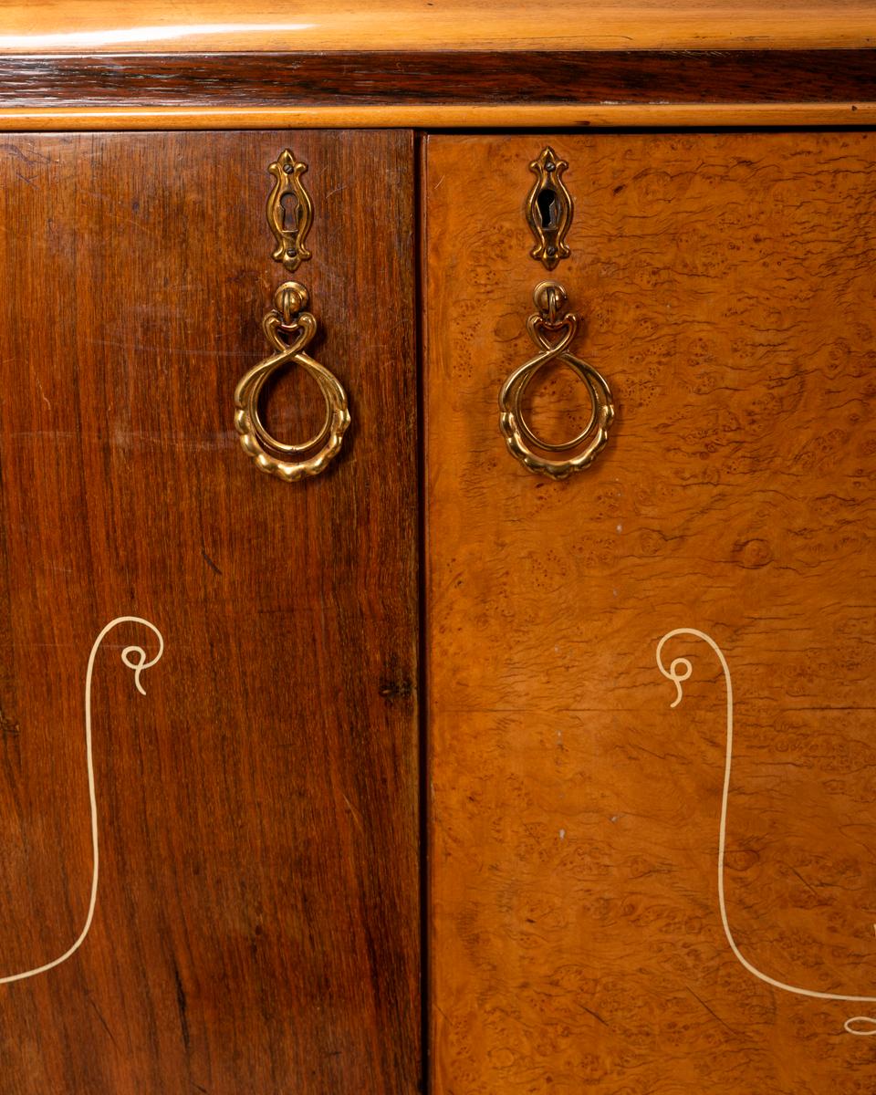 Buffet italien Art Déco des années 1930 en bois et verre 2