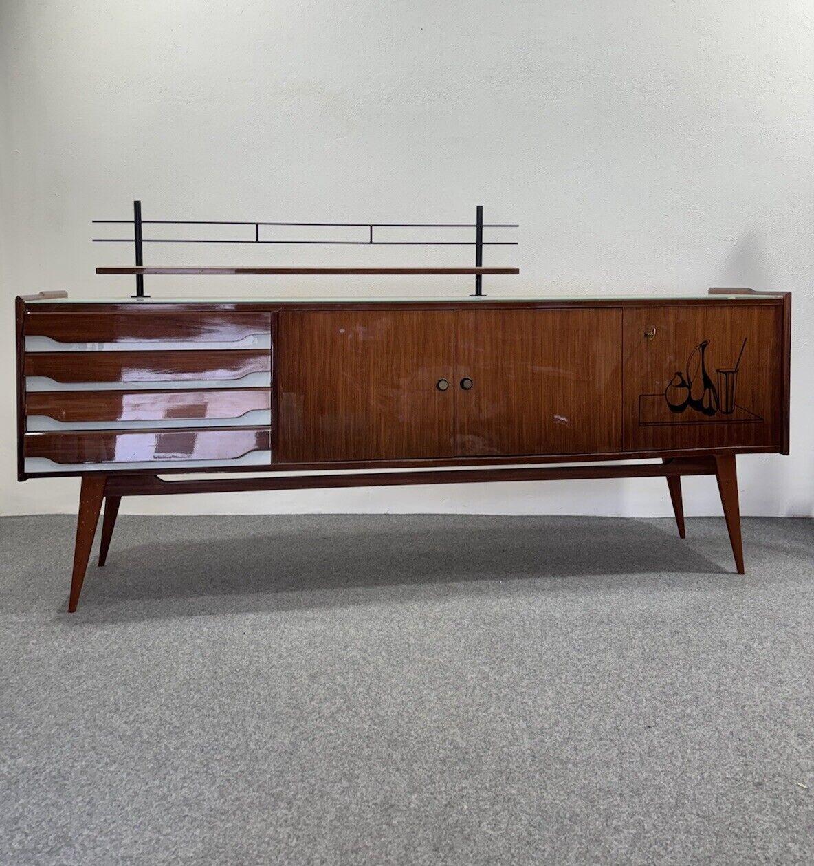 Mid-Century Scandinavian Style Sideboard Modern Design 1950's.

All-wood frame, glass top, iron shelf.

The item is in excellent conservative condition, there is no aesthetic or structural defect and important the report, only slight and obvious