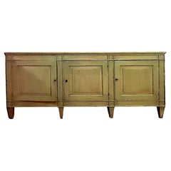 Antique Venetian Louis XVI sideboard from the late 1700s with three doors lacquered in tempera