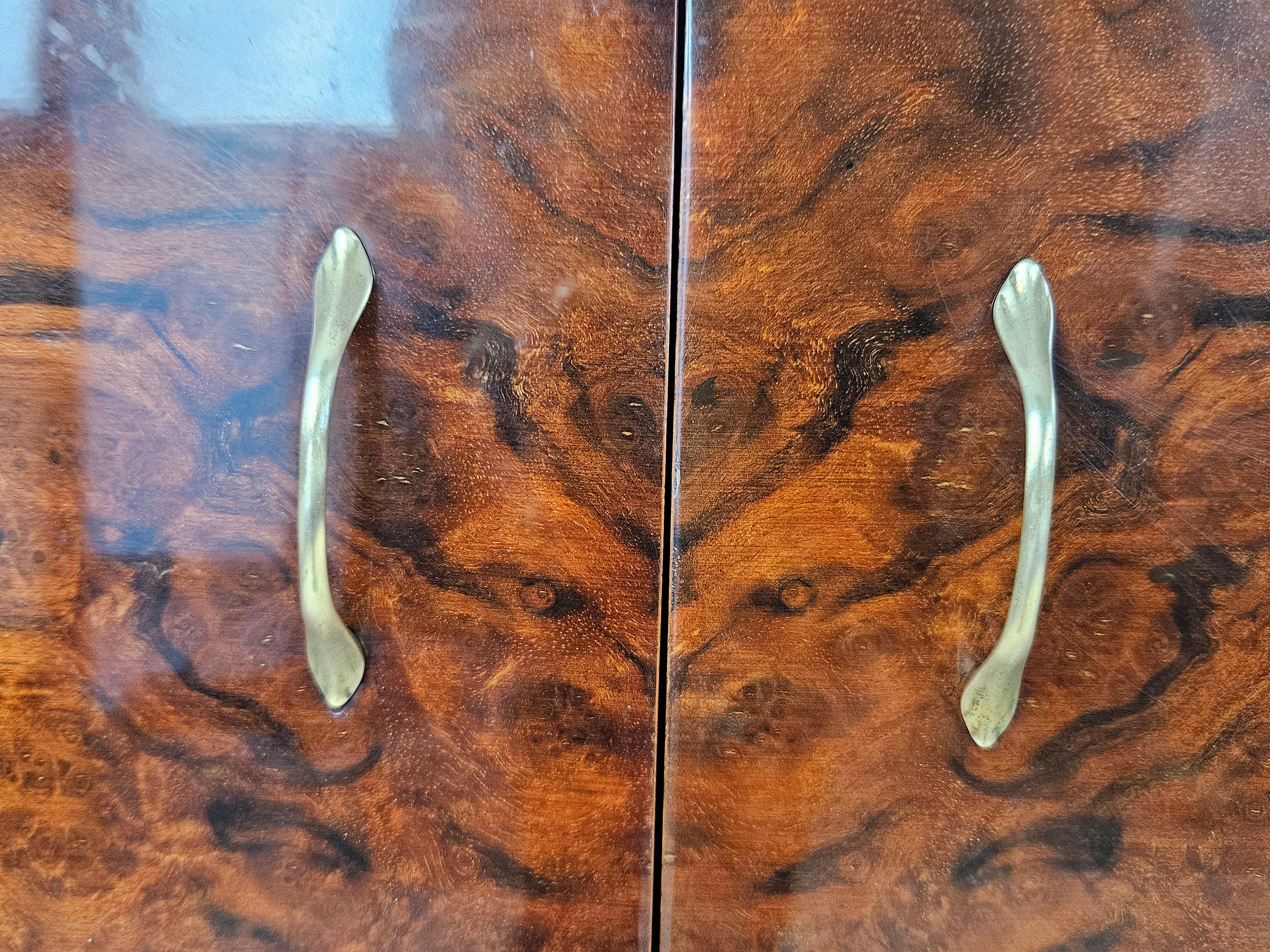 Venetian sideboard 1950 VINTAGE In Excellent Condition In Mariano Del Friuli, GO