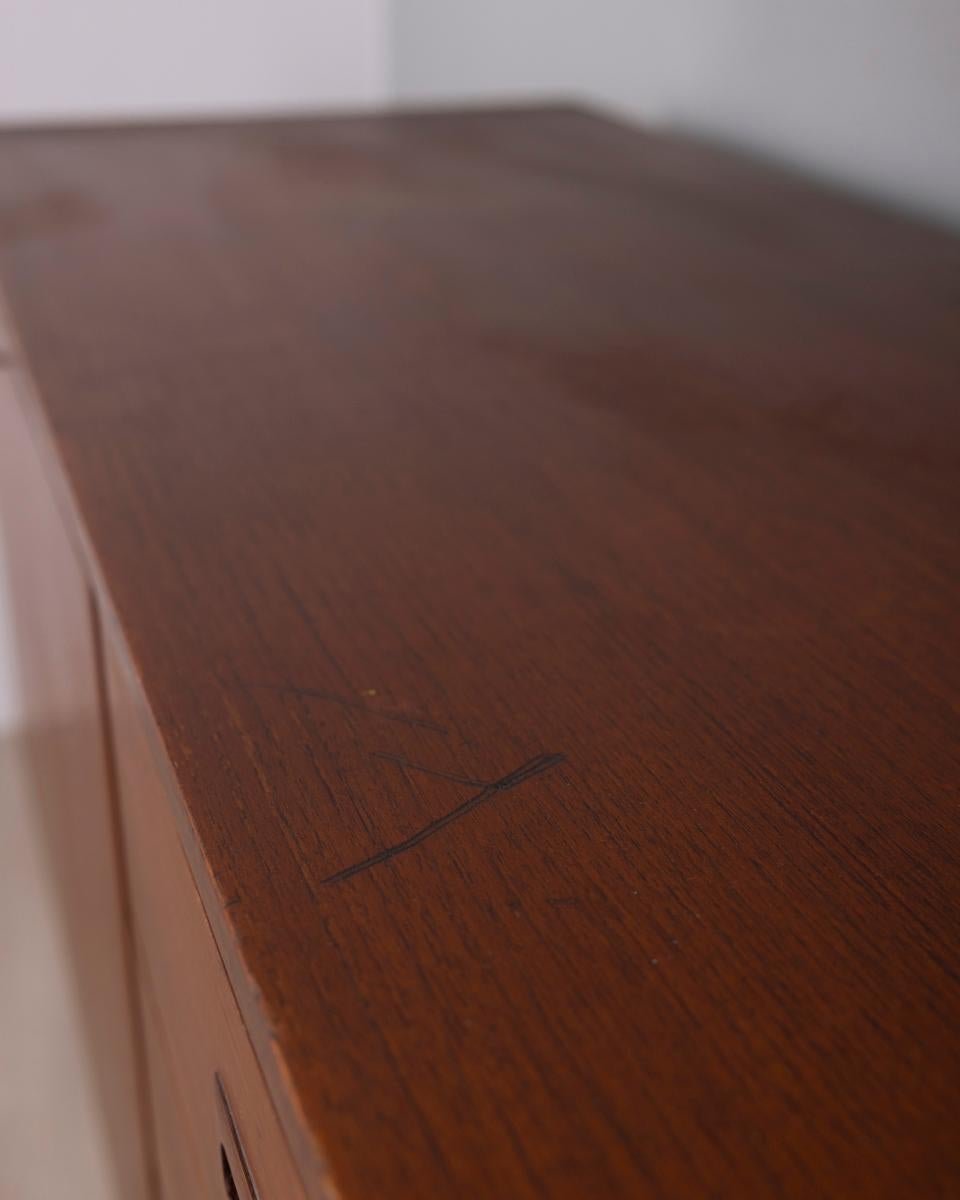 Credenza vintage anni '60 in legno di Teak di design Italiano en venta 7