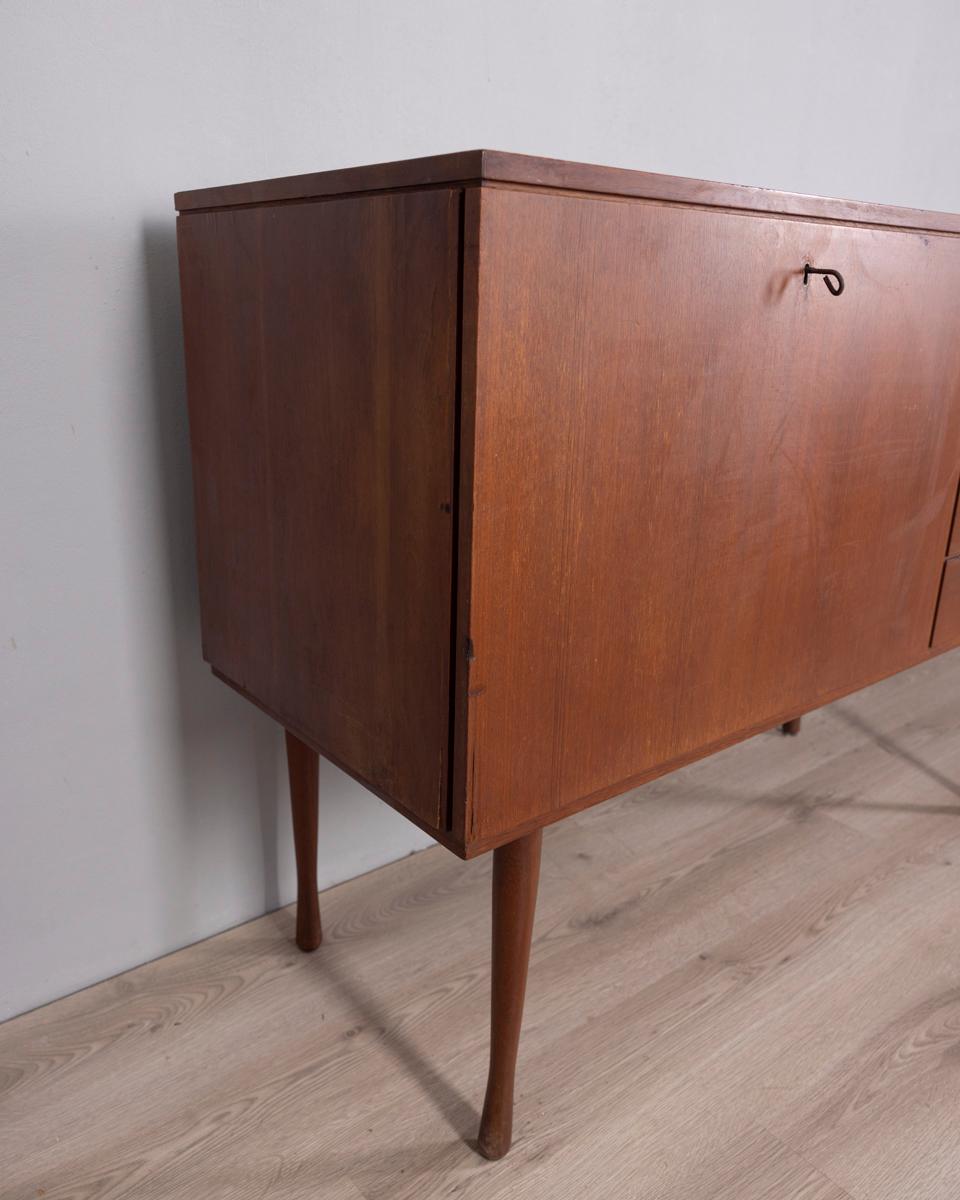 Credenza vintage anni '60 in legno di Teak di design Italiano en venta 8