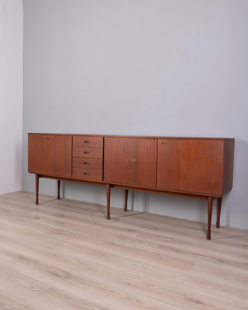 Credenza vintage anni '60 in legno di Teak di design Italiano en venta 2