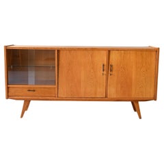 Credenza vintage con vetrinetta