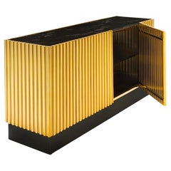 Credenza vintage in acciaio dorato con piana in pietra effetto marmo