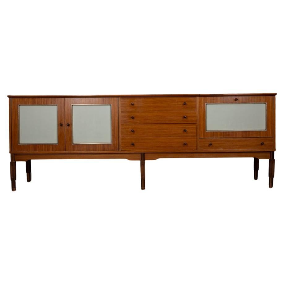 Credenza vintage in legno con vano bar, anni '60, design Italiano