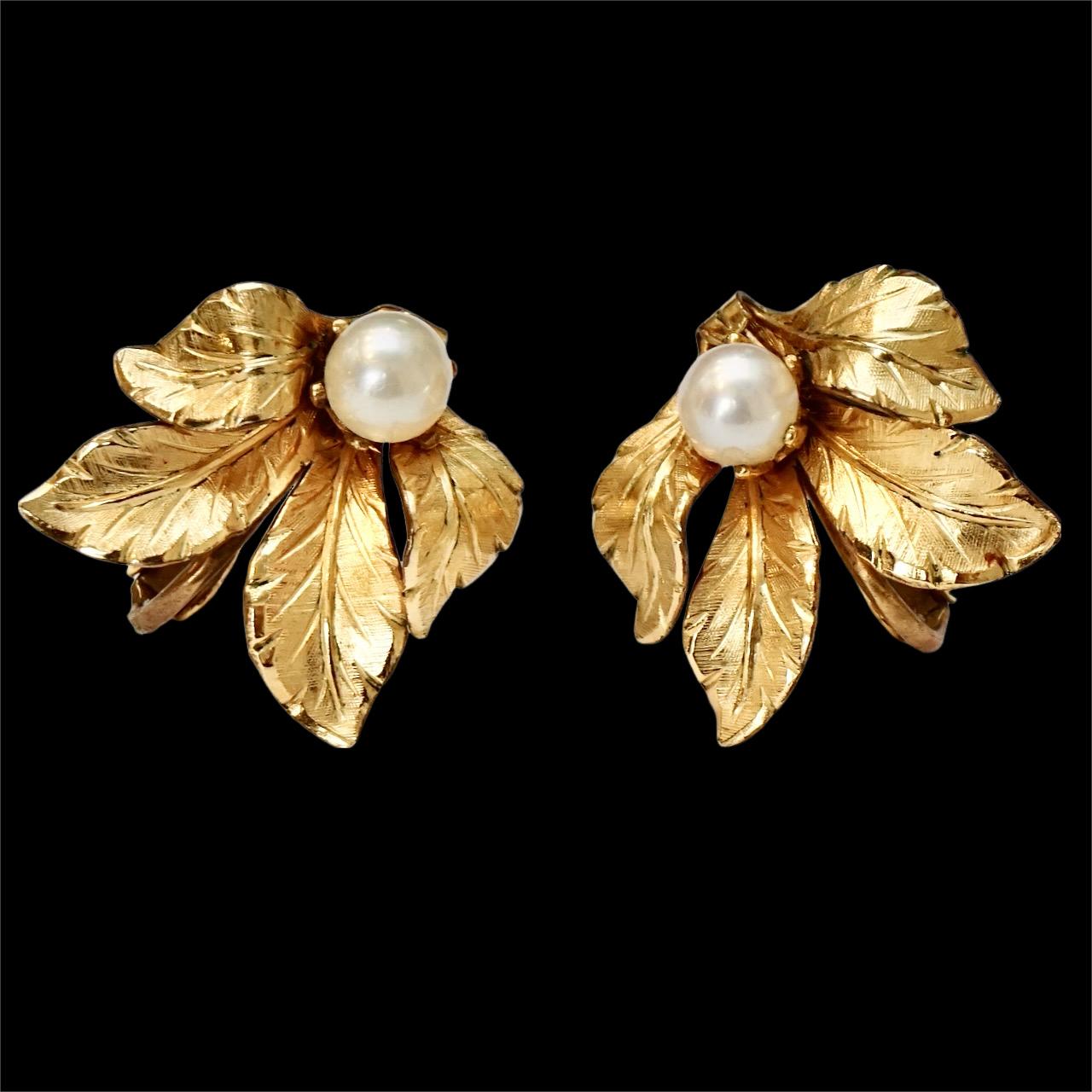 Creed Gold Filled Cultured Pearl and Leaf Screw Back Earrings For Sale 3