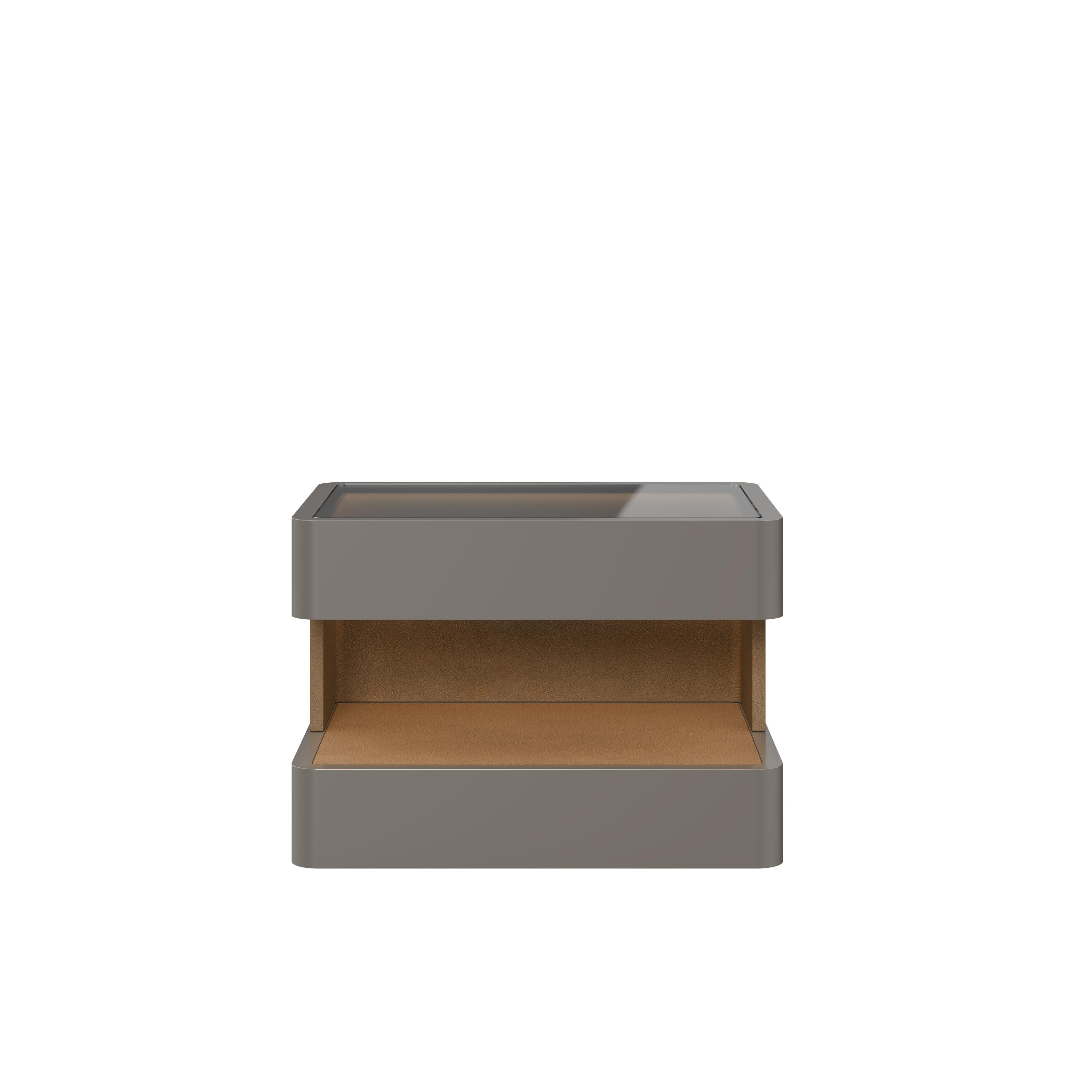 Creek I Side Table By Porus Studio Made in Portugal In condizioni Nuovo in vendita a RIO TINTO, PT