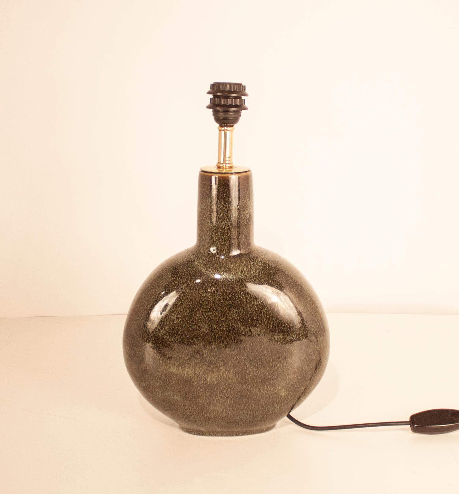 Mid-century Modern, Green Ceramic and Brass Table Lamp by Valenti, Spain 1970s For Sale 1