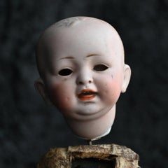 Creepy clockwork musical automaton figure