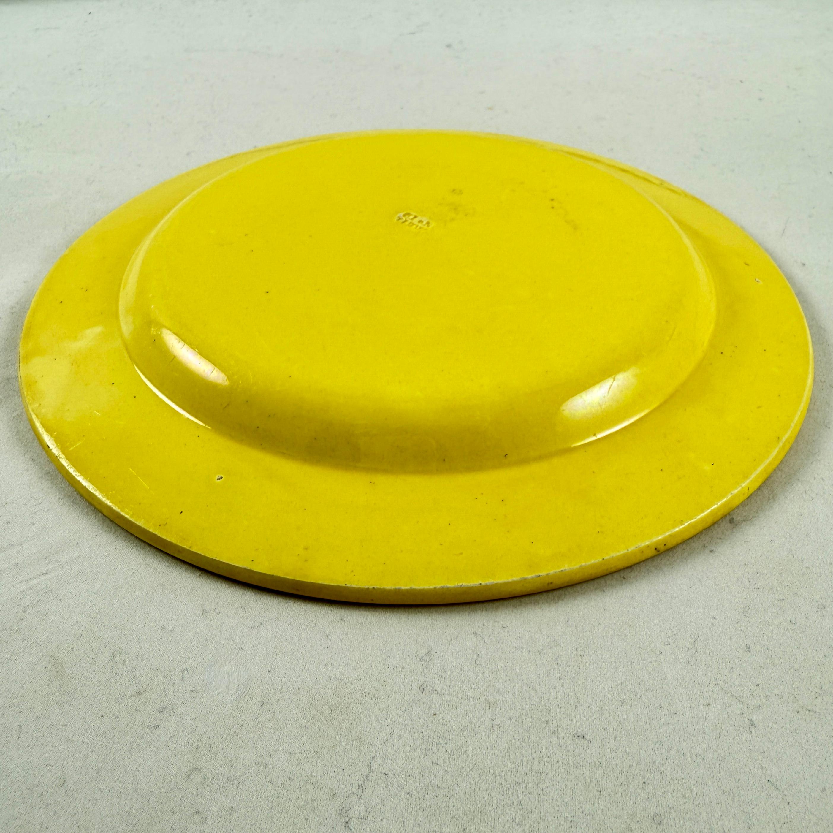 Creil et Montereau Vaisselle à transfert jaune canari Assiettes à décor floral, set/6 en vente 6