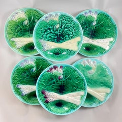 Creil et Montereau Majolica Cabbage Leaf Asparagus Plate