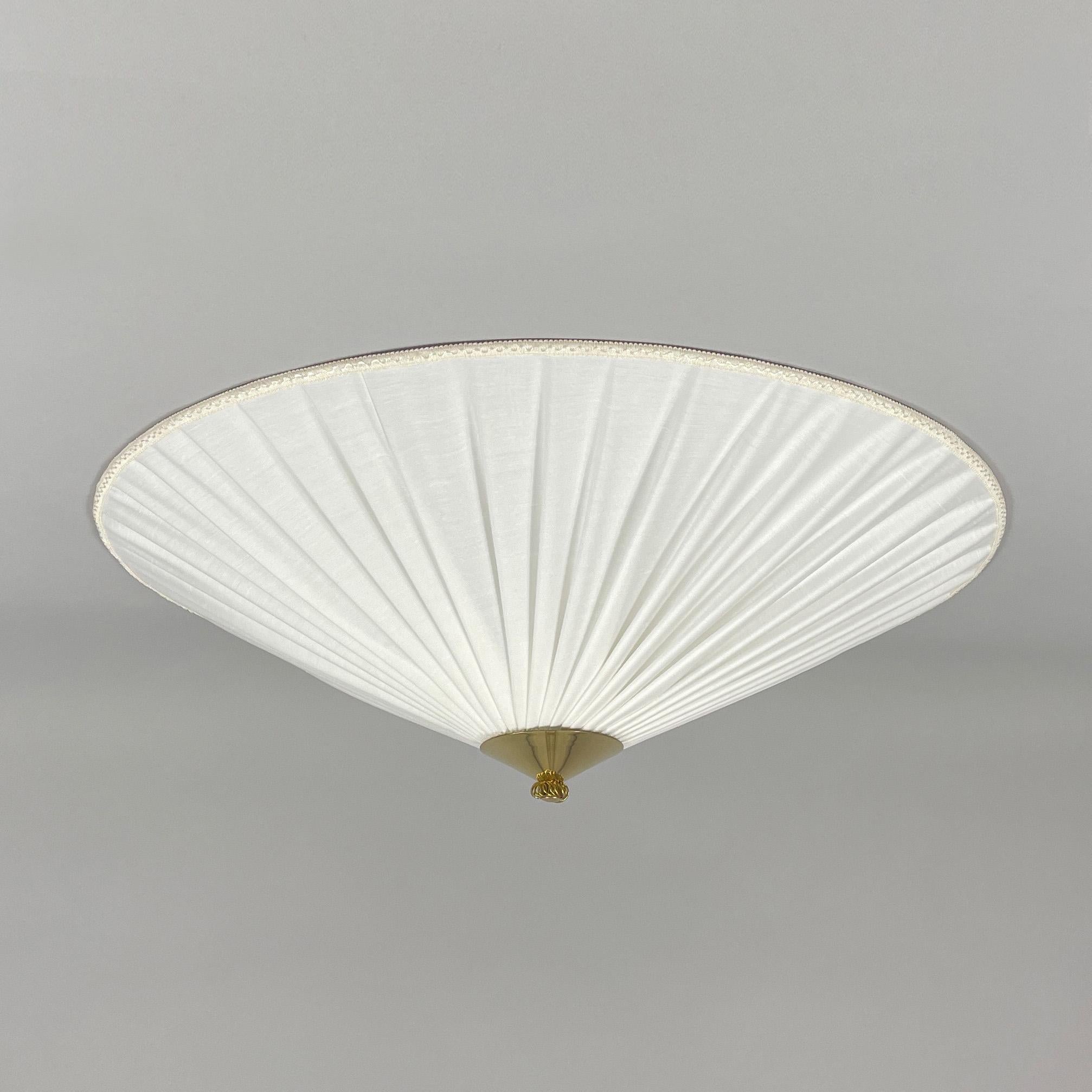 Cremefarbene Einbaubeleuchtung aus Stoff und Messing, Paavo Tynell Itsu Oy, Finnland 1950er Jahre im Angebot 12