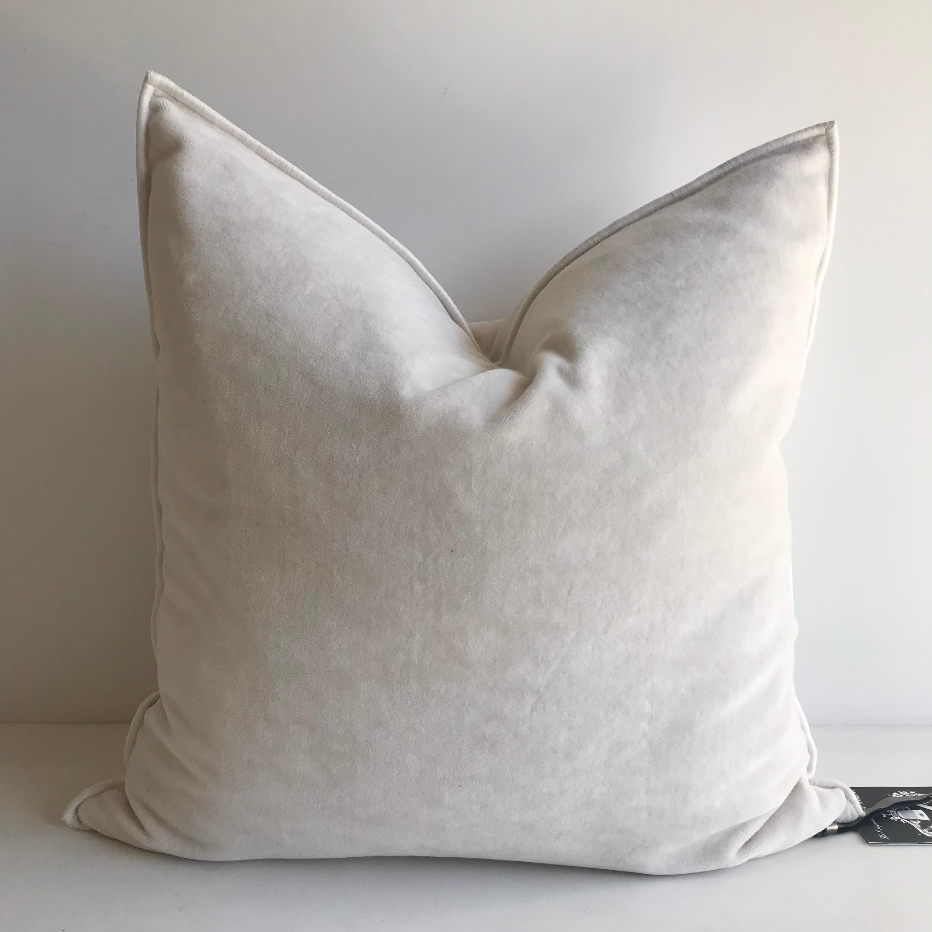 Vintage Velvet Accent Pillow 1