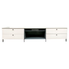Armario de Pared de Tres Piezas Poltrona Frau de Piel Crema