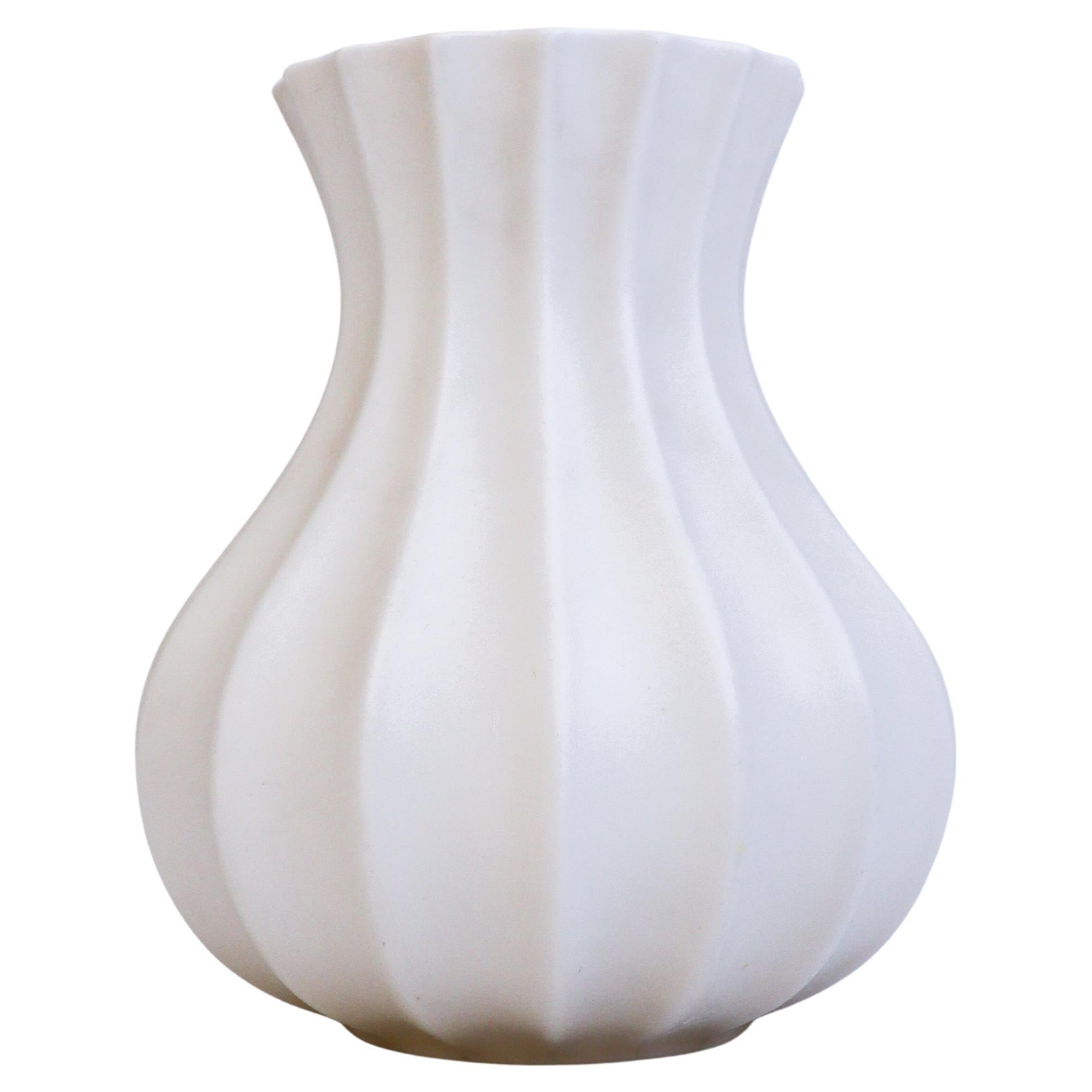 Creme White Porcelain Vase - Pia Rönndahl Rörstrand - Scandinavian Modern