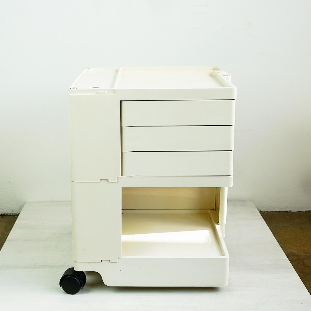 Designed in 1969, Joe Colombo’s iconic 