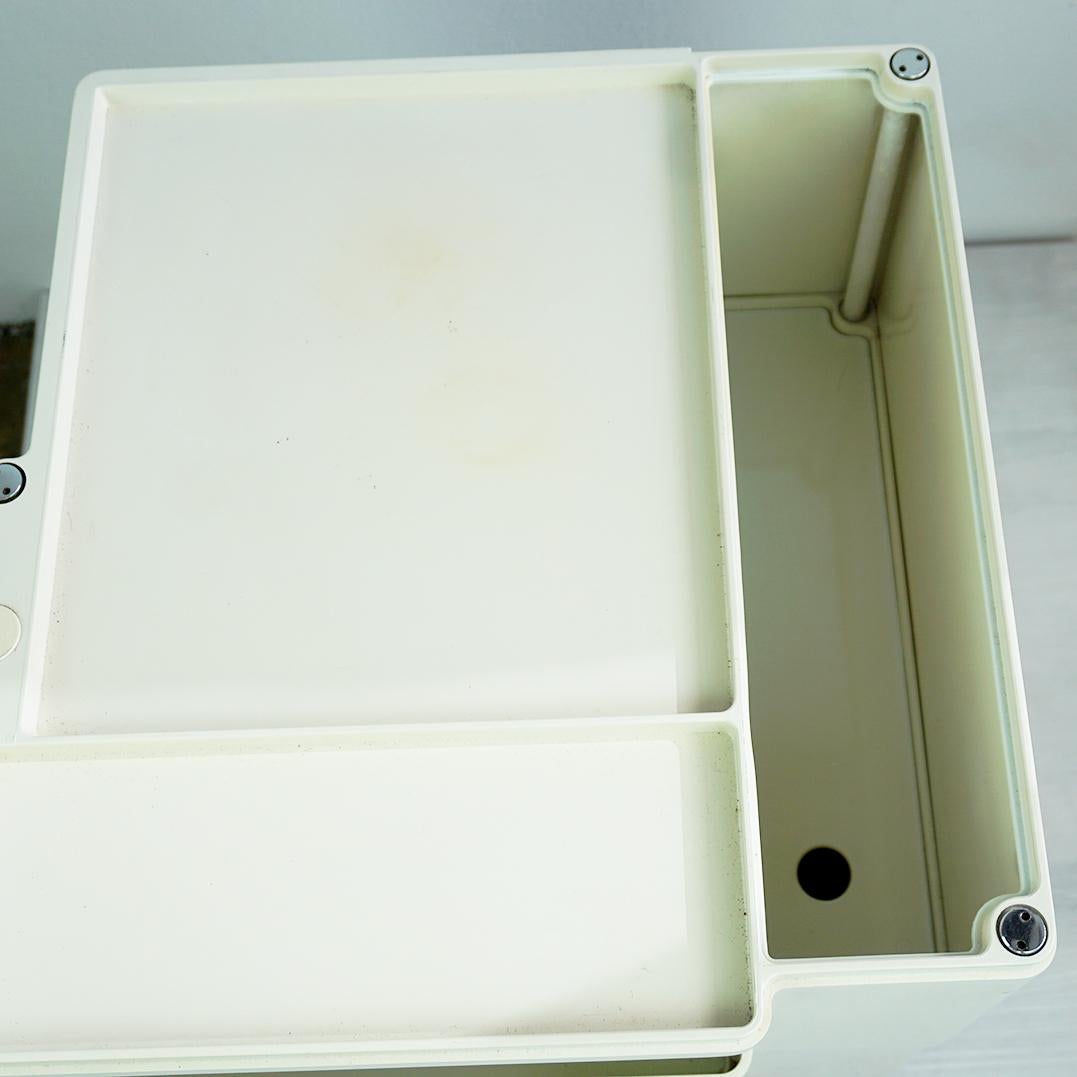 Plastic Cremewhite Boby Trolley by Joe Colombo for Bieffeplast, Italy, 1970s For Sale