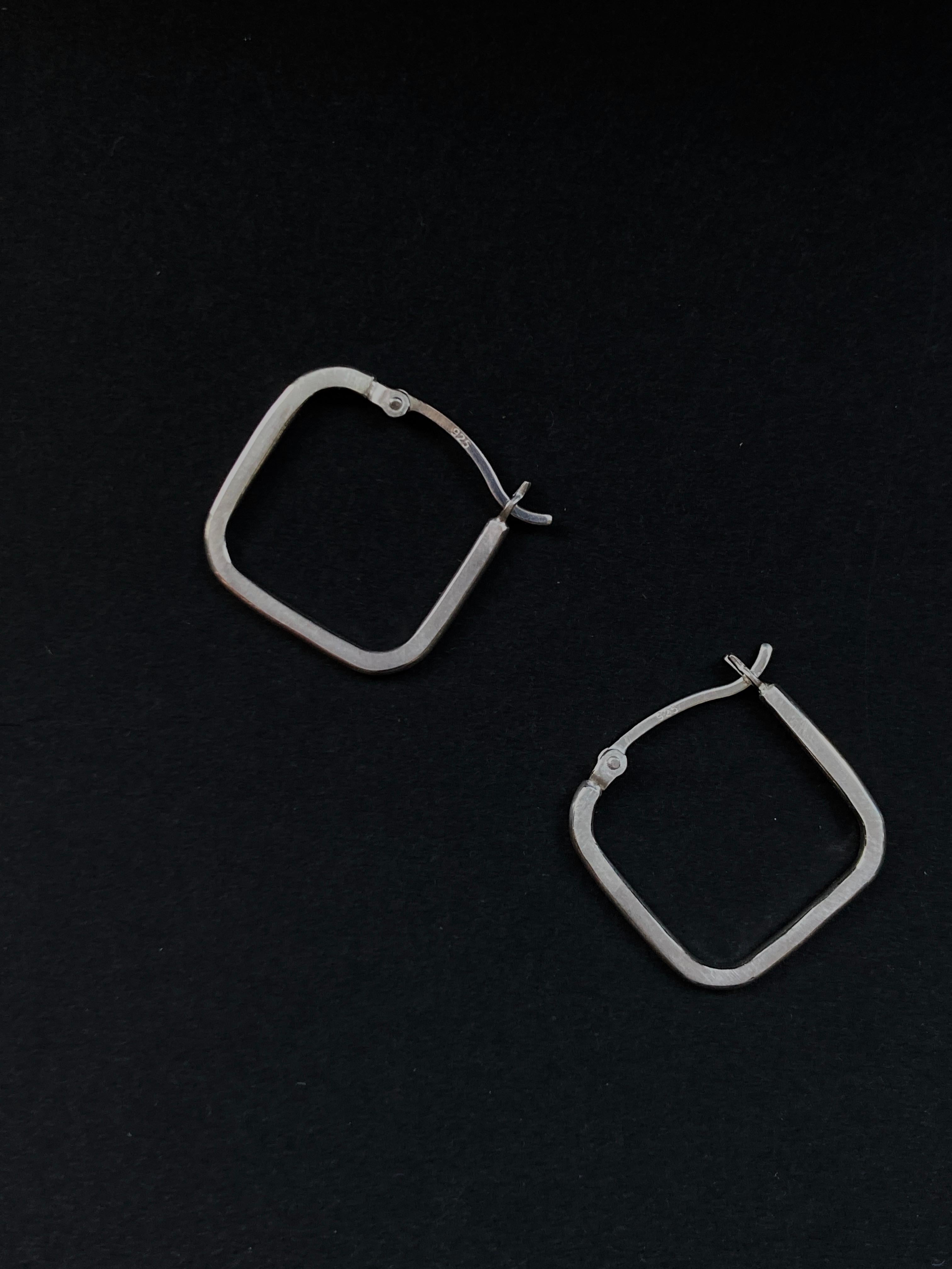 square hoop earrings silver