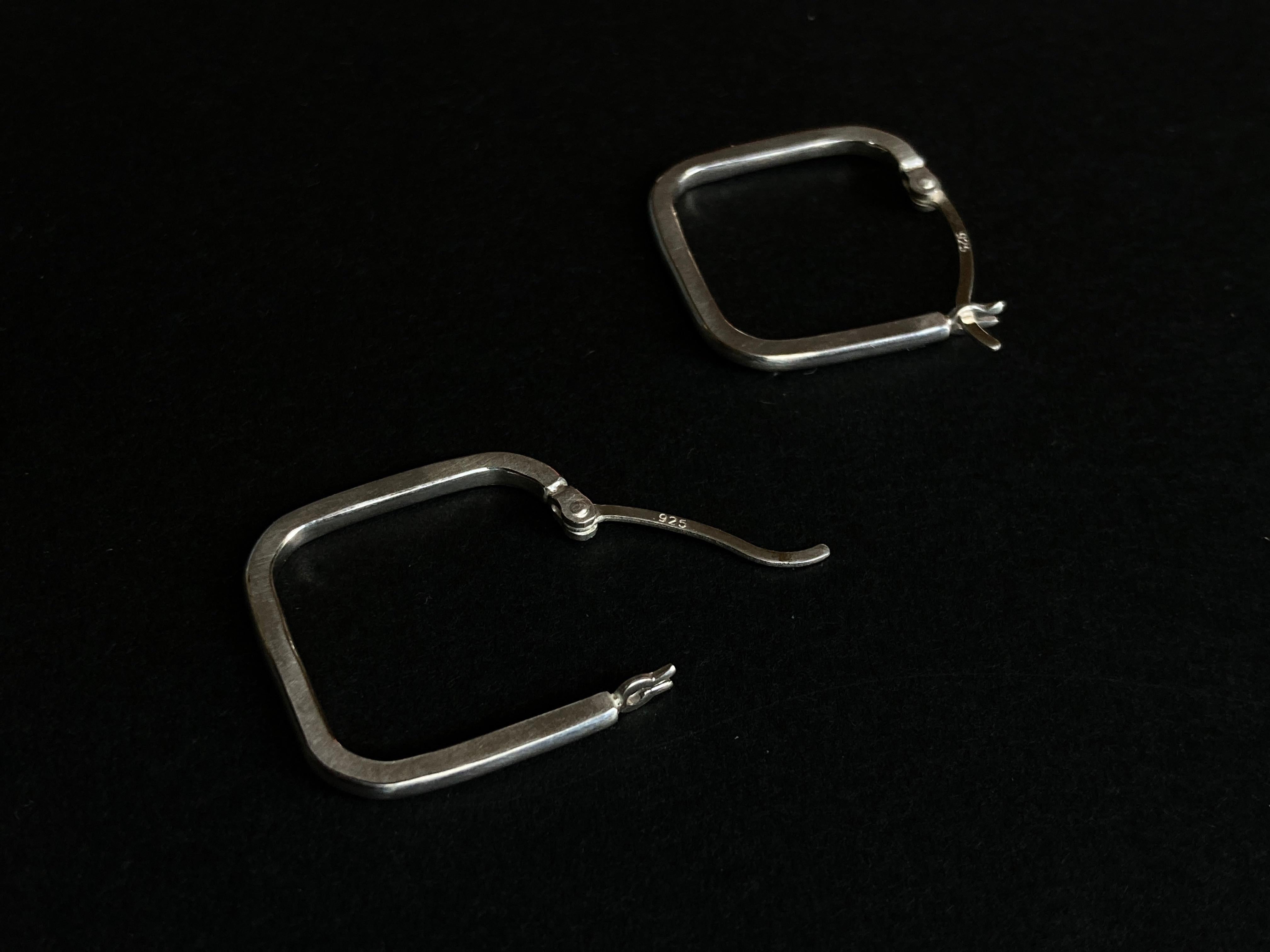 Contemporary Creole Modern 'Squoop' Square Hoop Earrings in Solid Silver